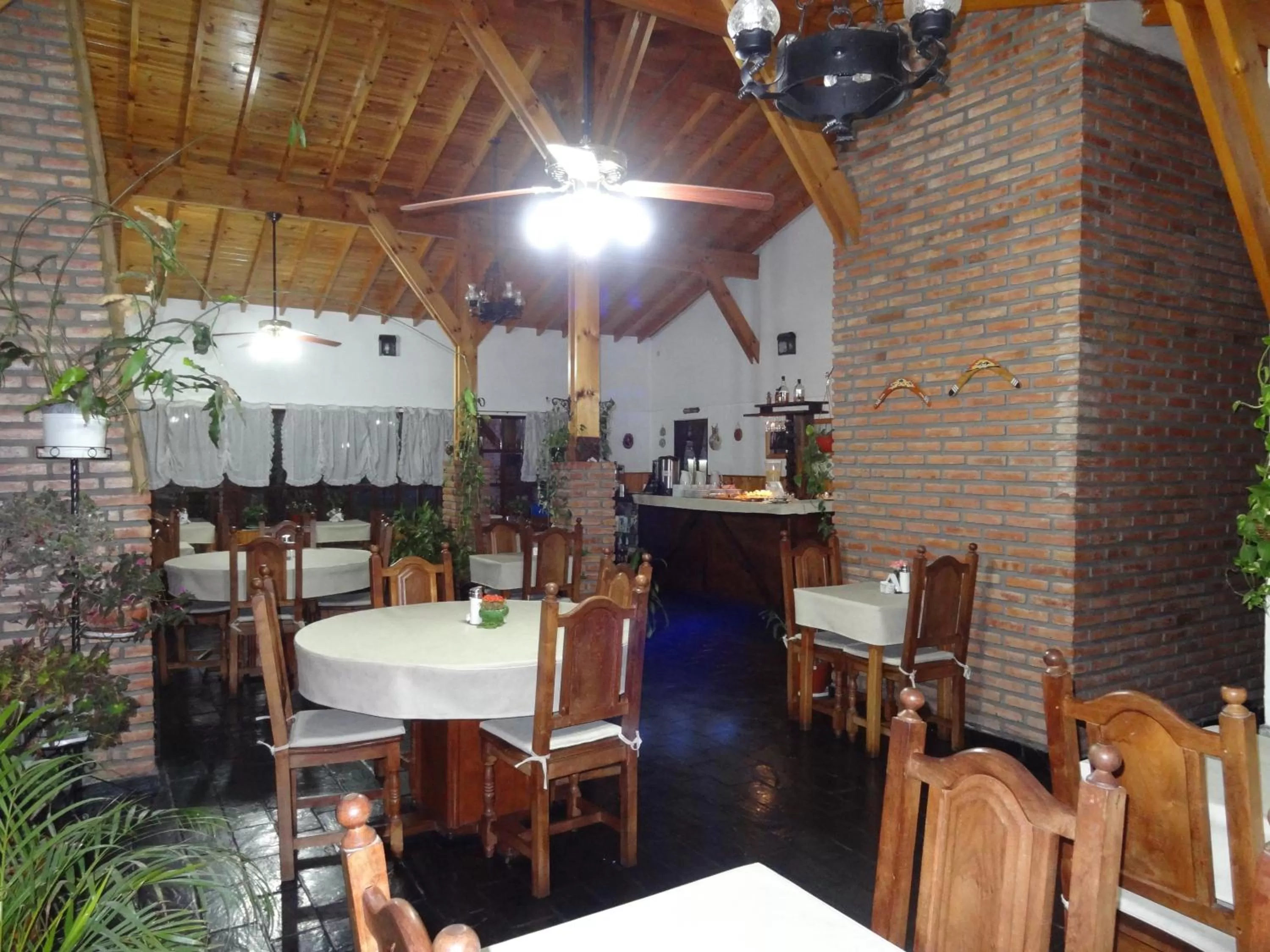 Lounge or bar in Hostería Lida