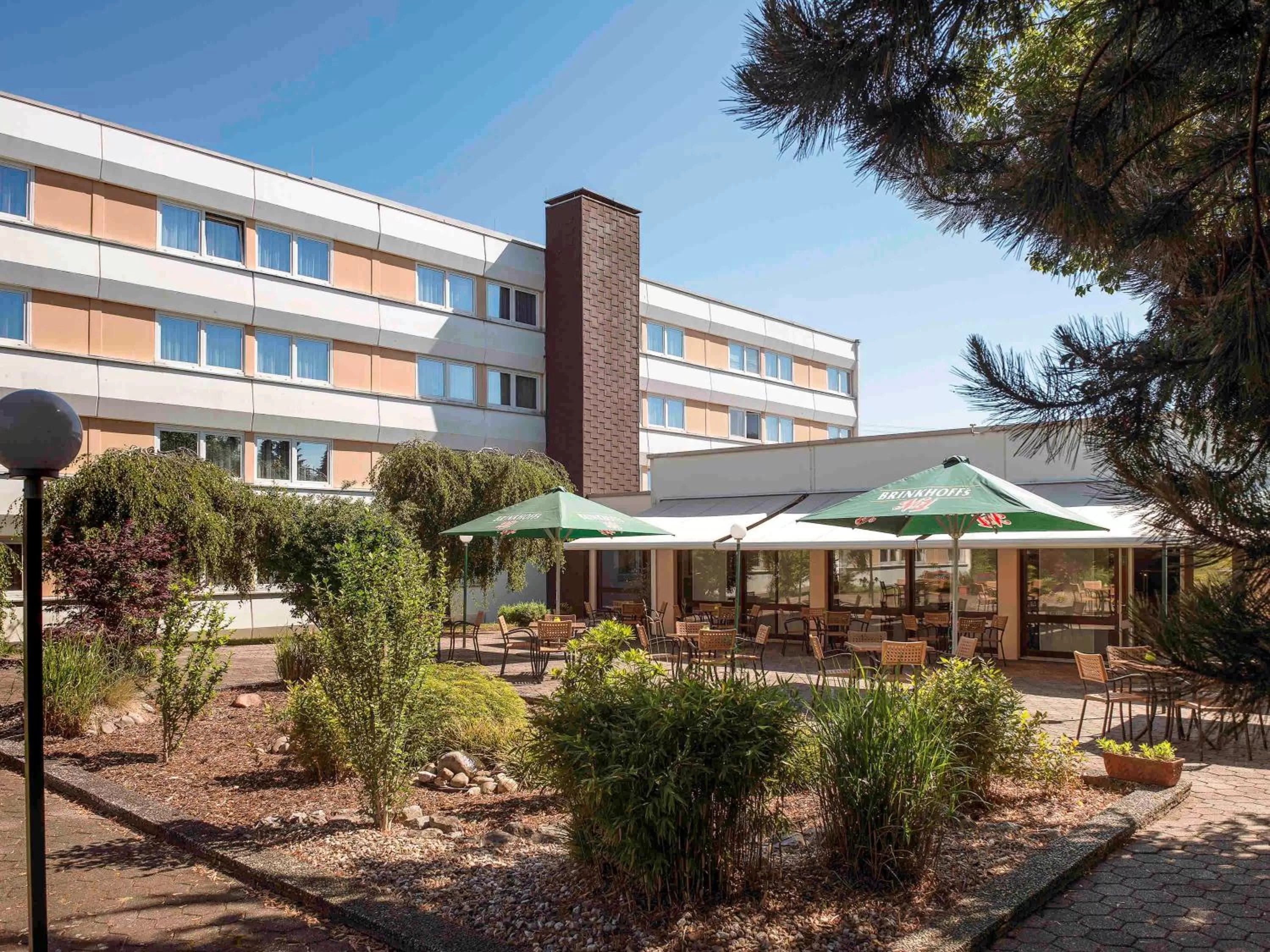 Restaurant/places to eat, Property Building in ibis Dortmund West