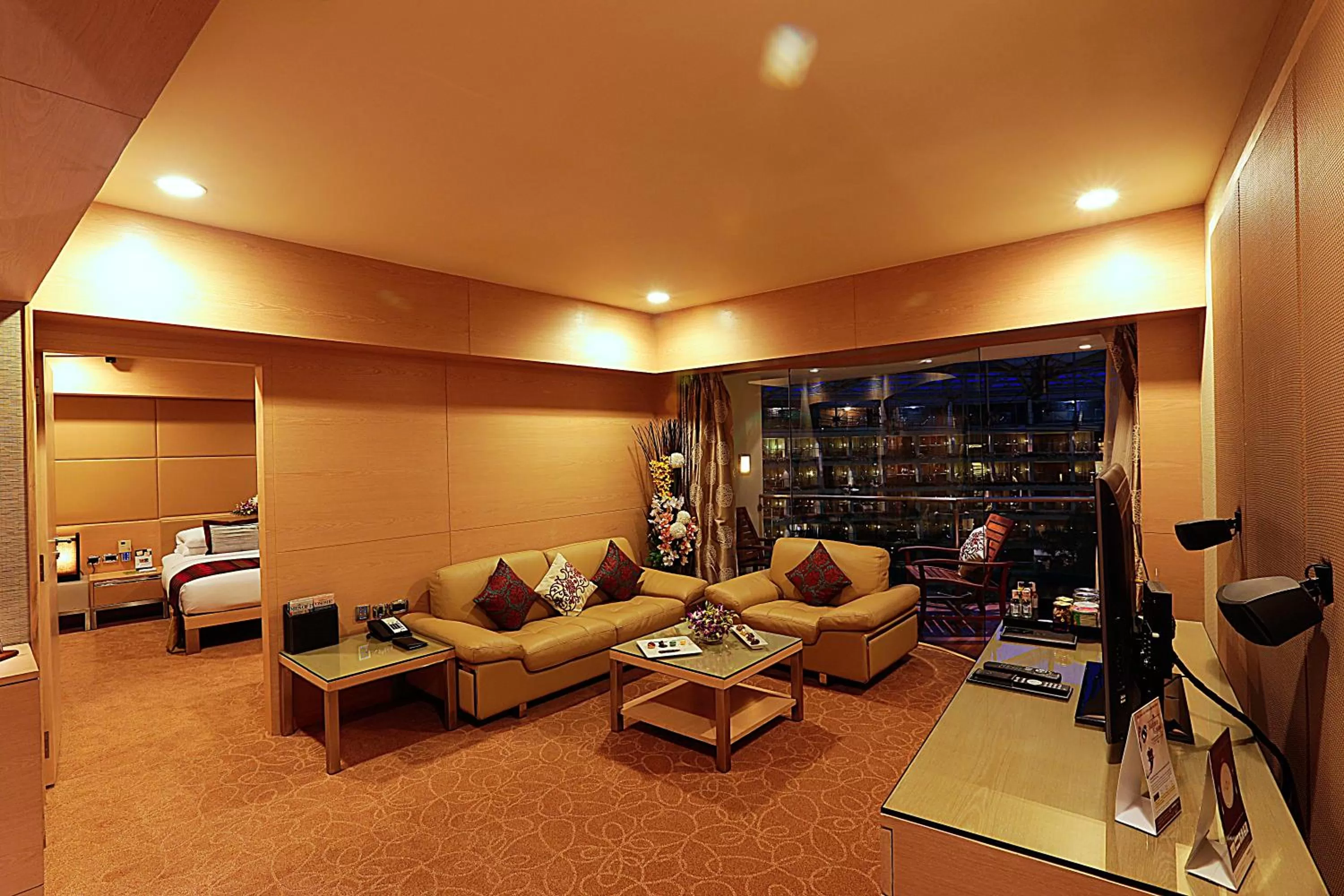 Living room in Hotel Sahara Star