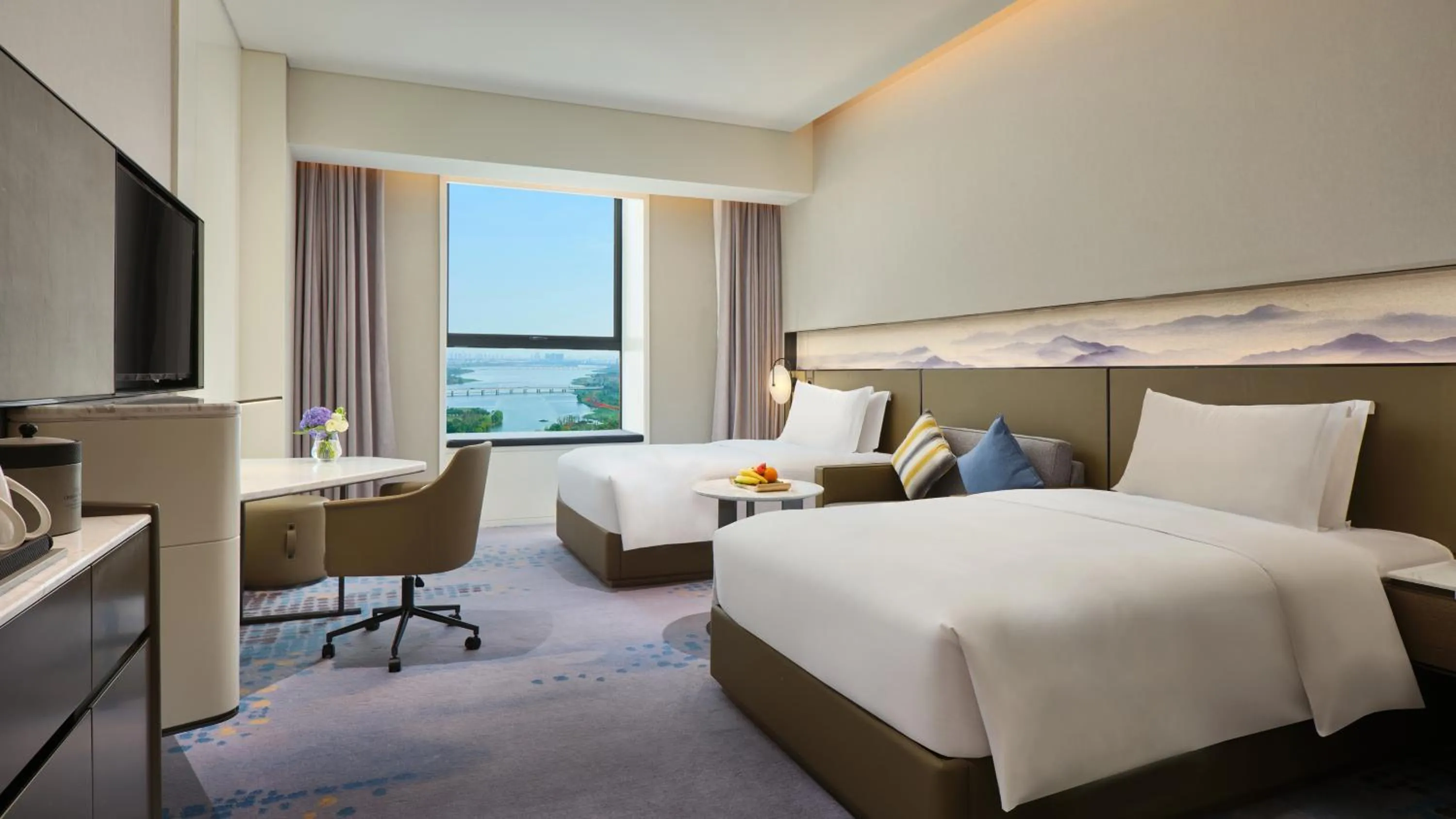 Bed in Crowne Plaza Wuhan Development Zone by IHG