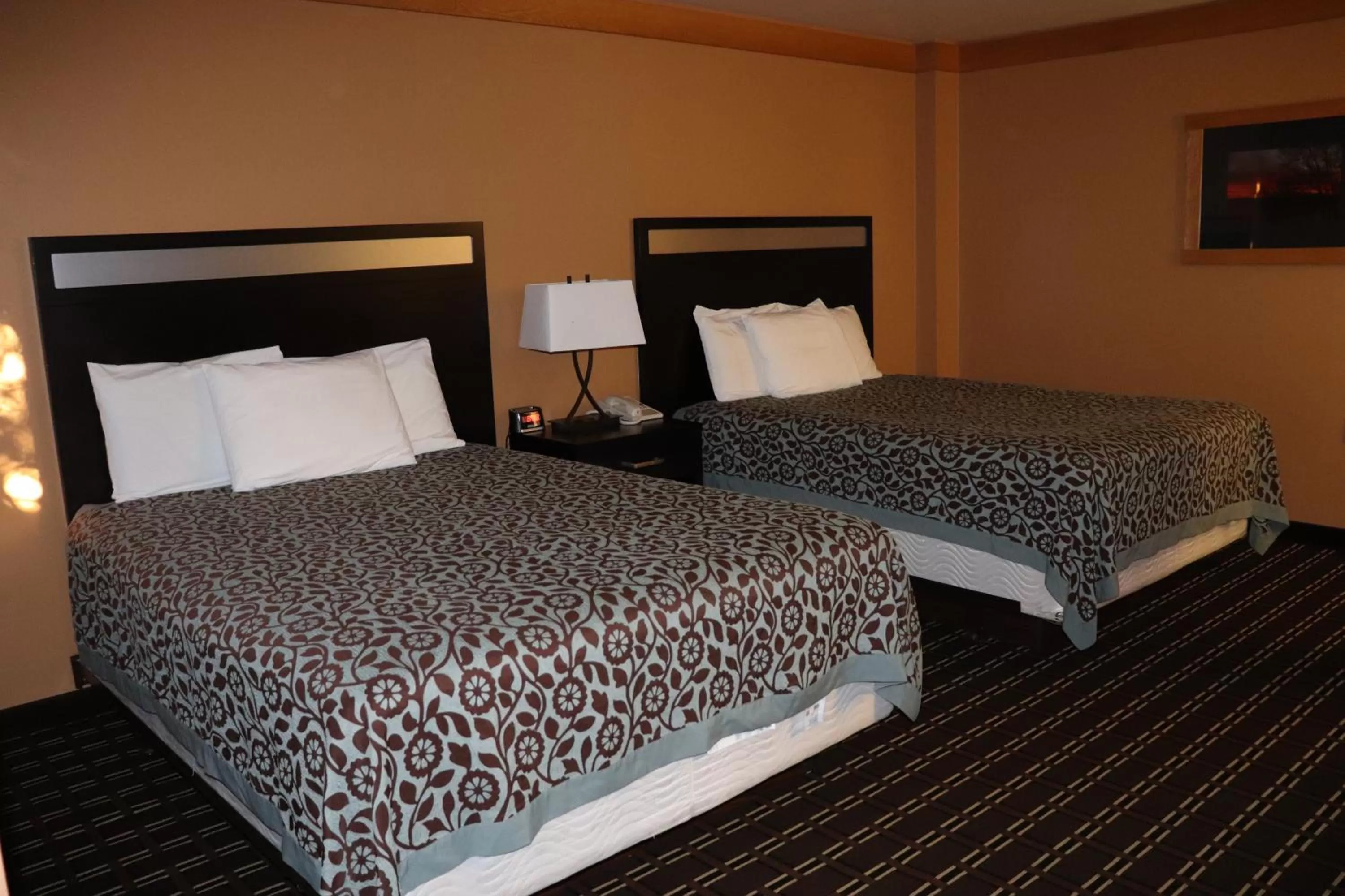 Prairie Inn Holmen La Crosse Area