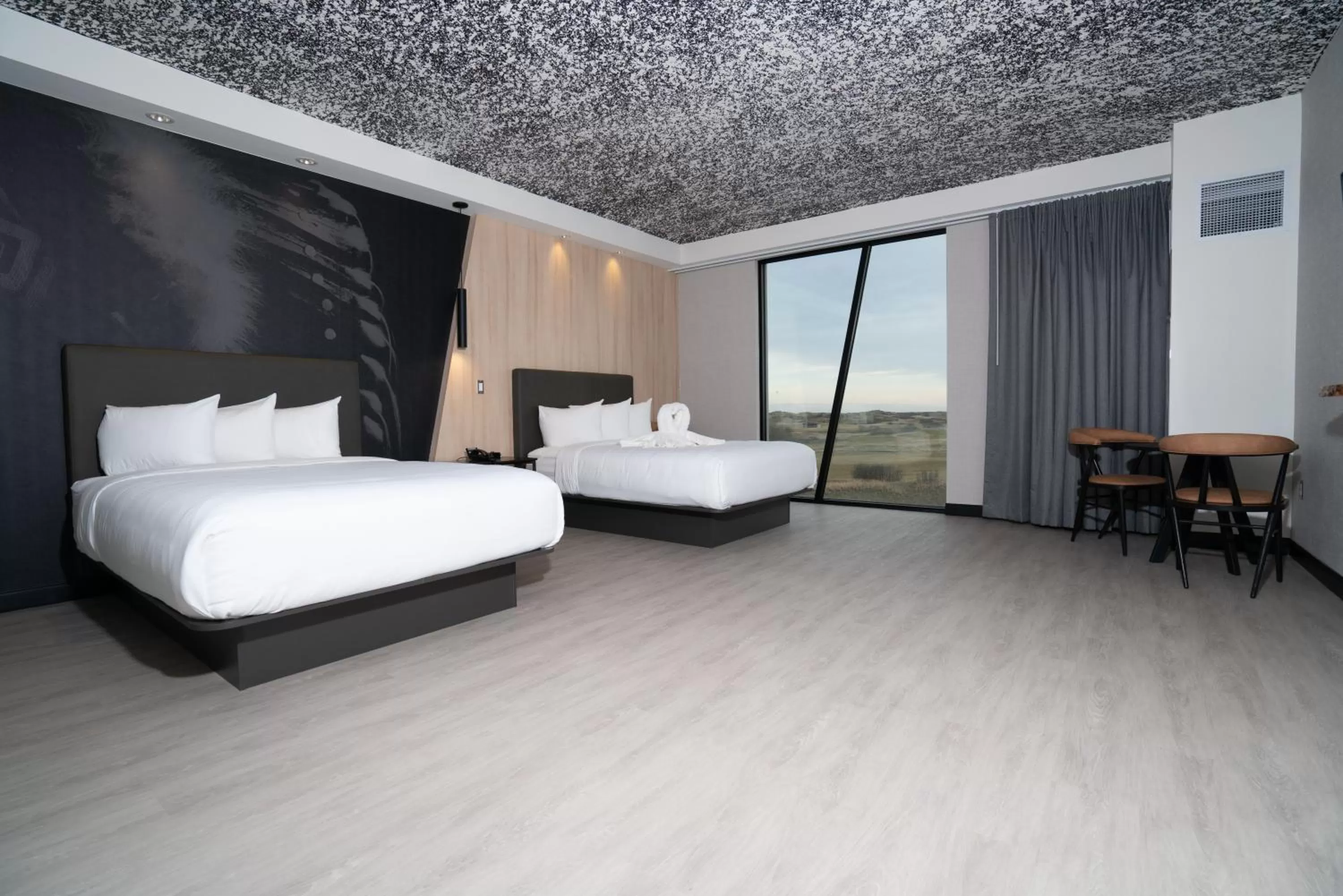 Bed in Dakota Dunes Resort