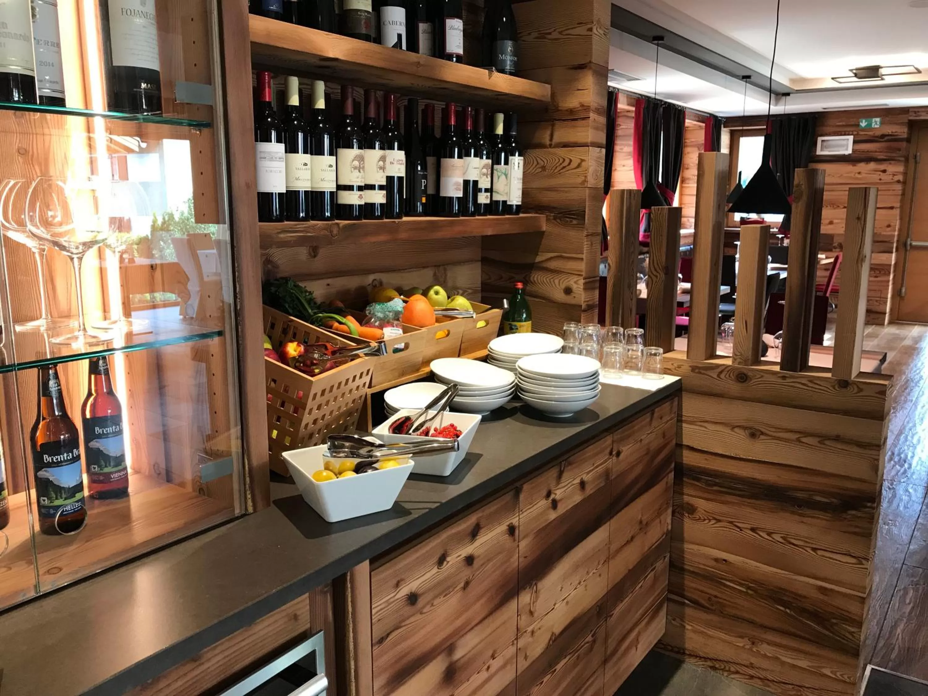 Restaurant/places to eat in Dolomeet Boutique Hotel