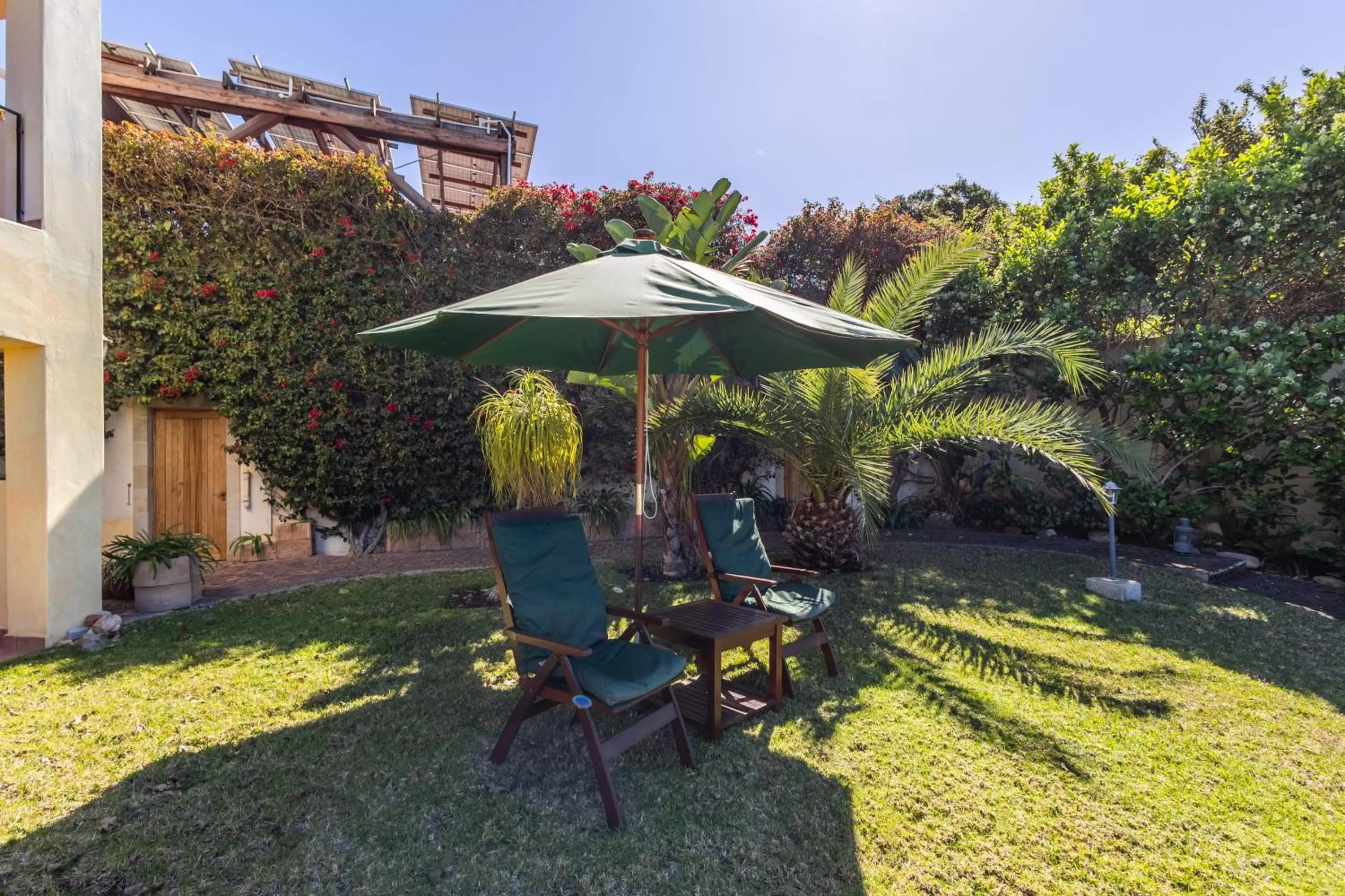 Garden in Gästehaus Pinkepank