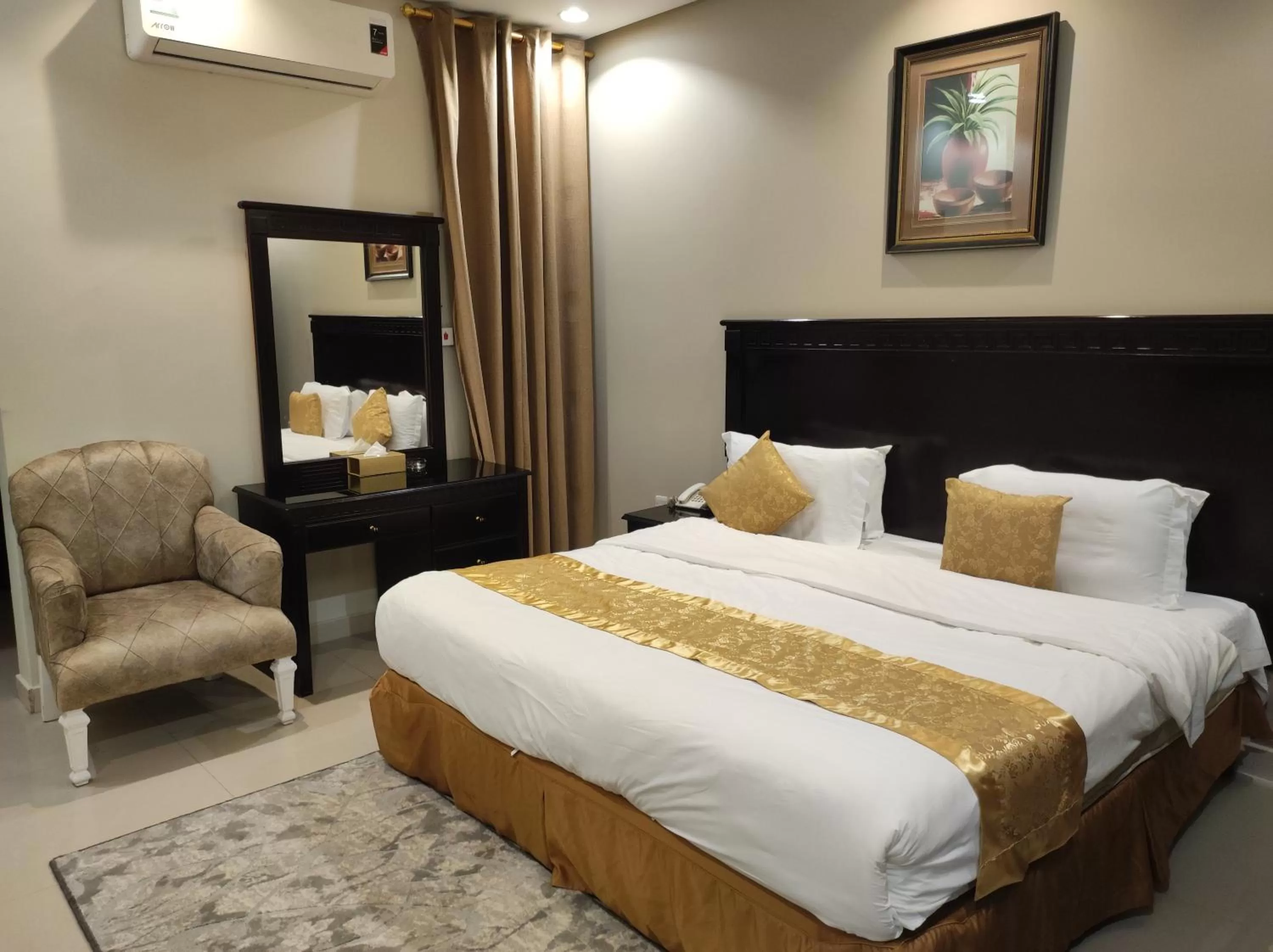 Suite with City View in Brzeen Hotel Riyadh