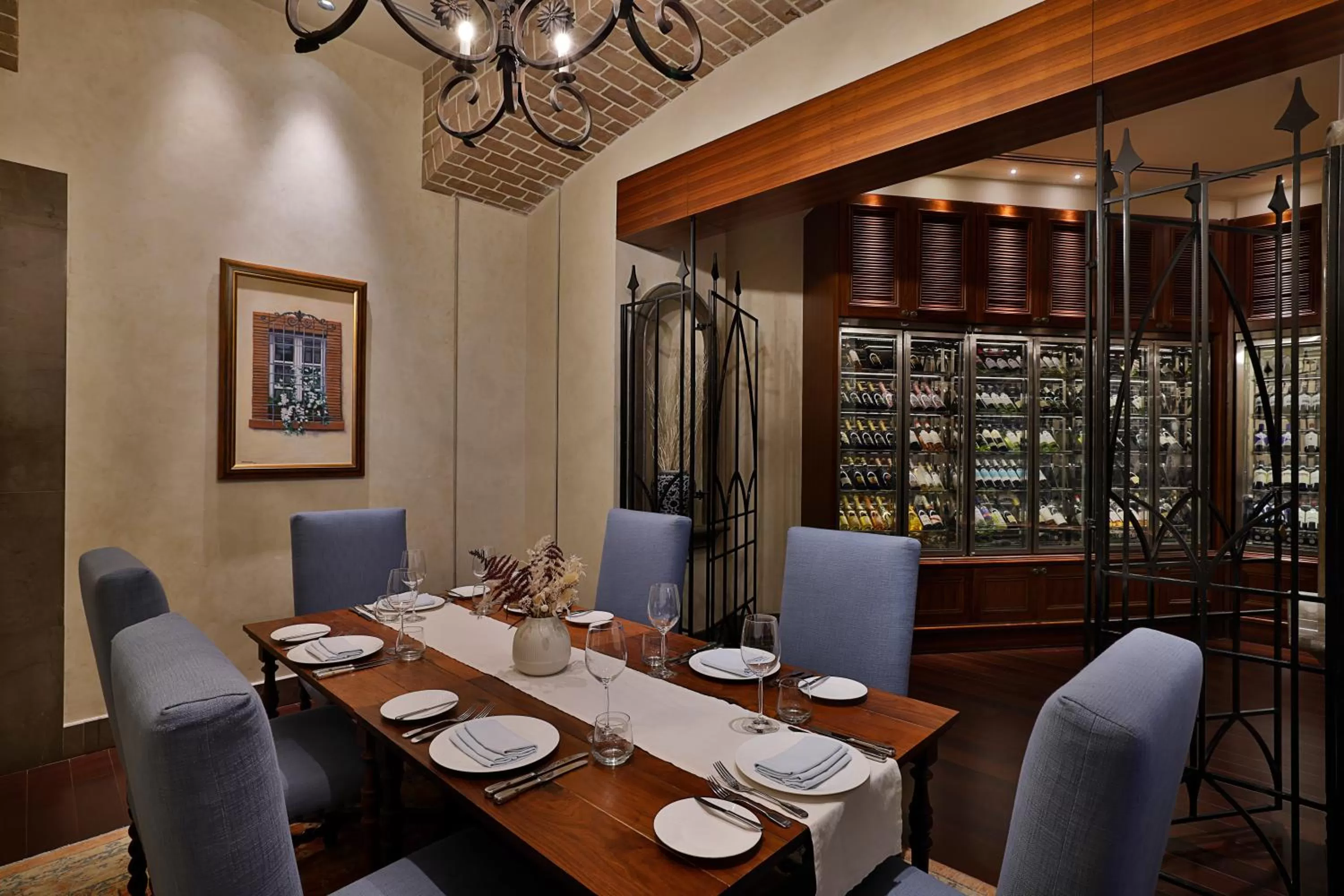 Restaurant/places to eat in The St. Regis Abu Dhabi