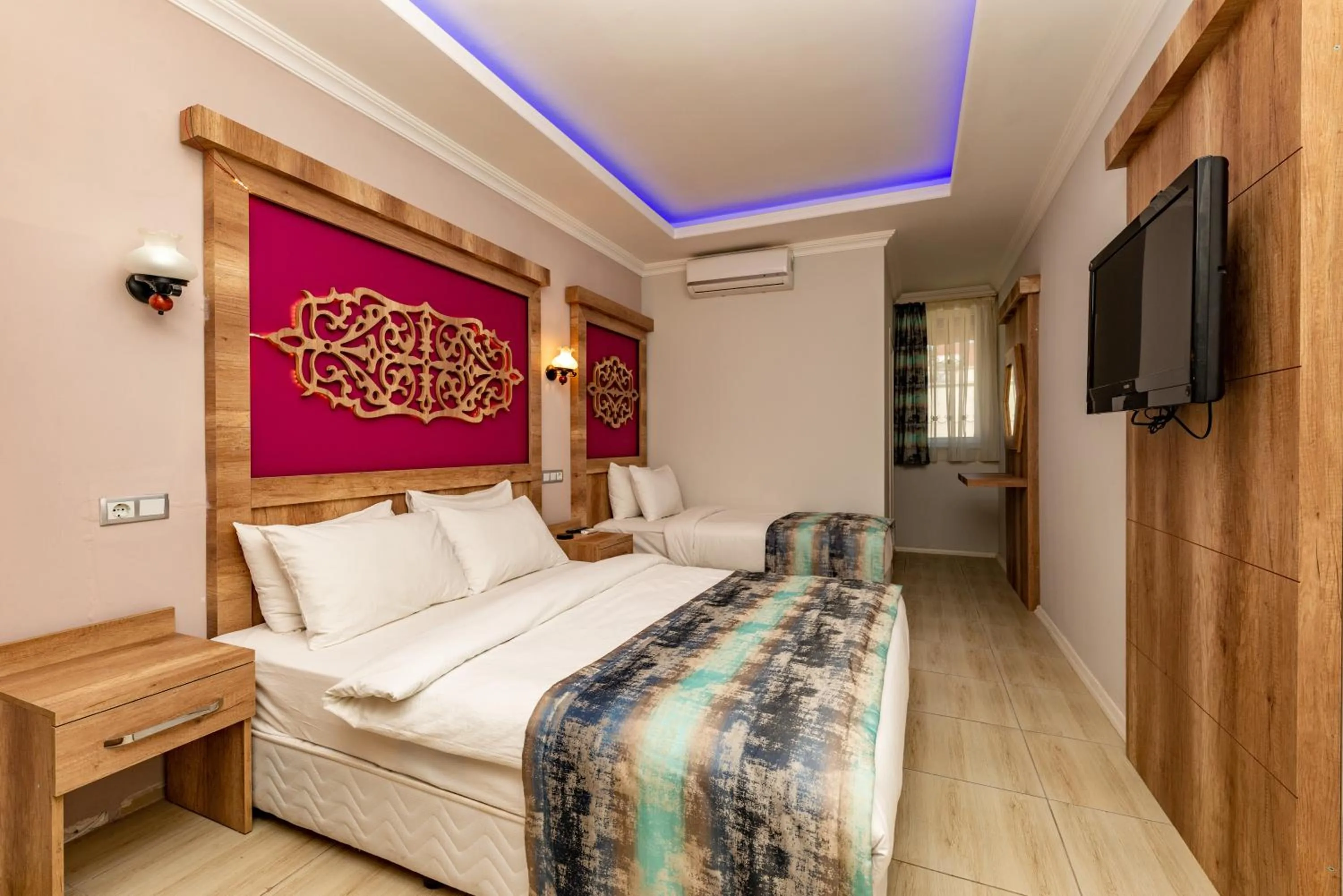 Bed in Linda Expo Palace