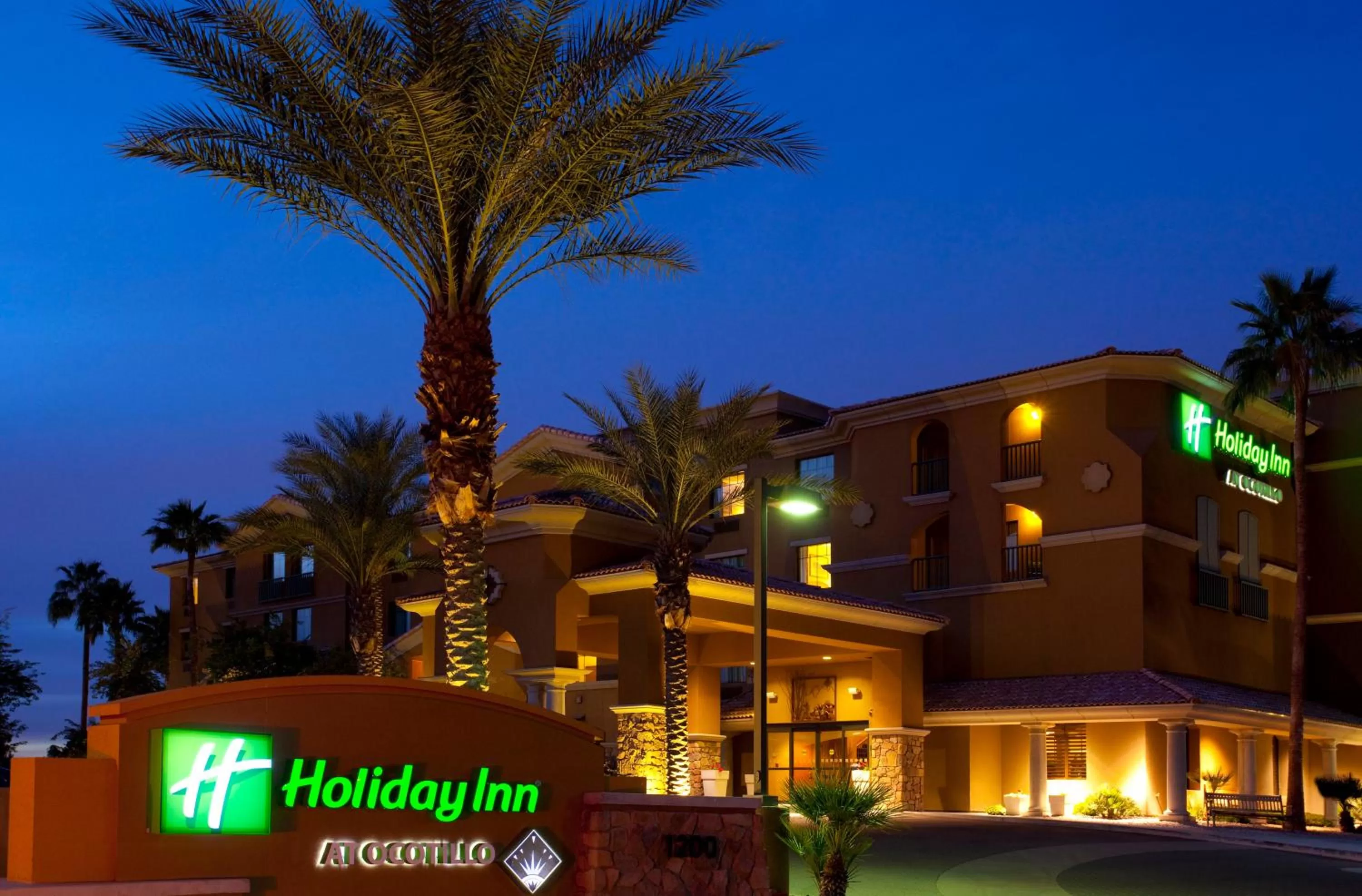 Property building in Holiday Inn Phoenix/Chandler by IHG