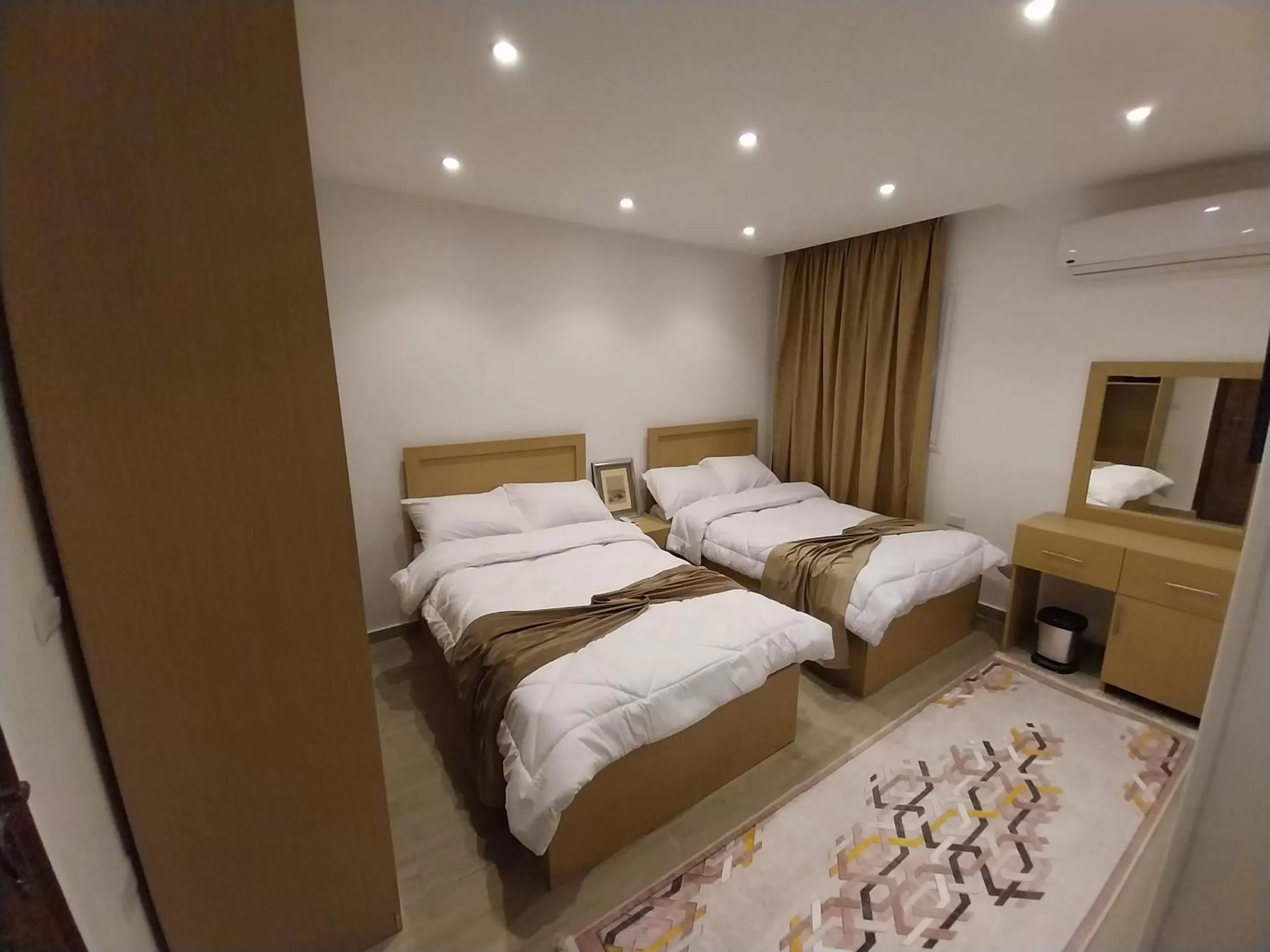 Bed in Eagles Pyramids View