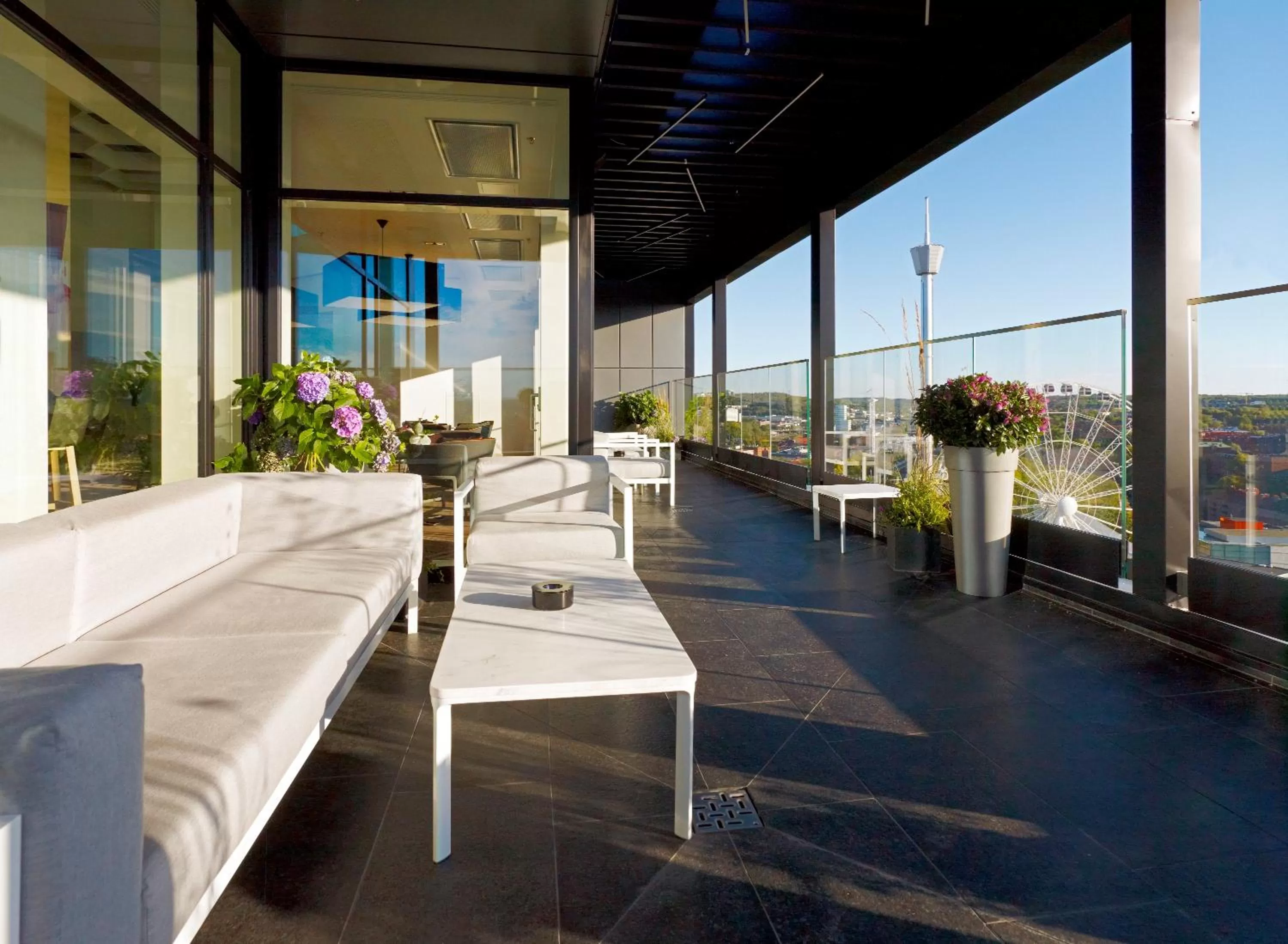 Balcony/Terrace, Restaurant/Places to Eat in Upper House