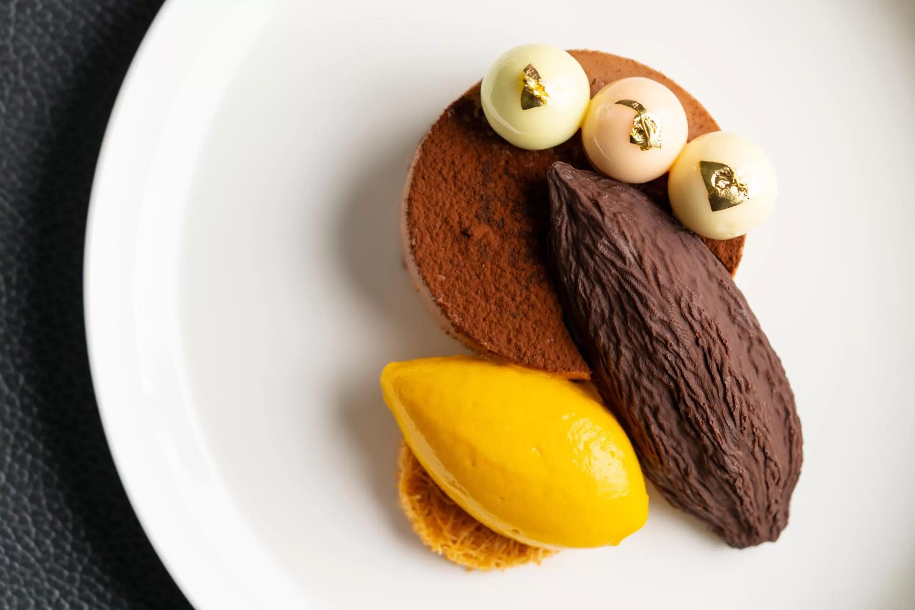 Restaurant/places to eat in Four Seasons Hotel Riyadh