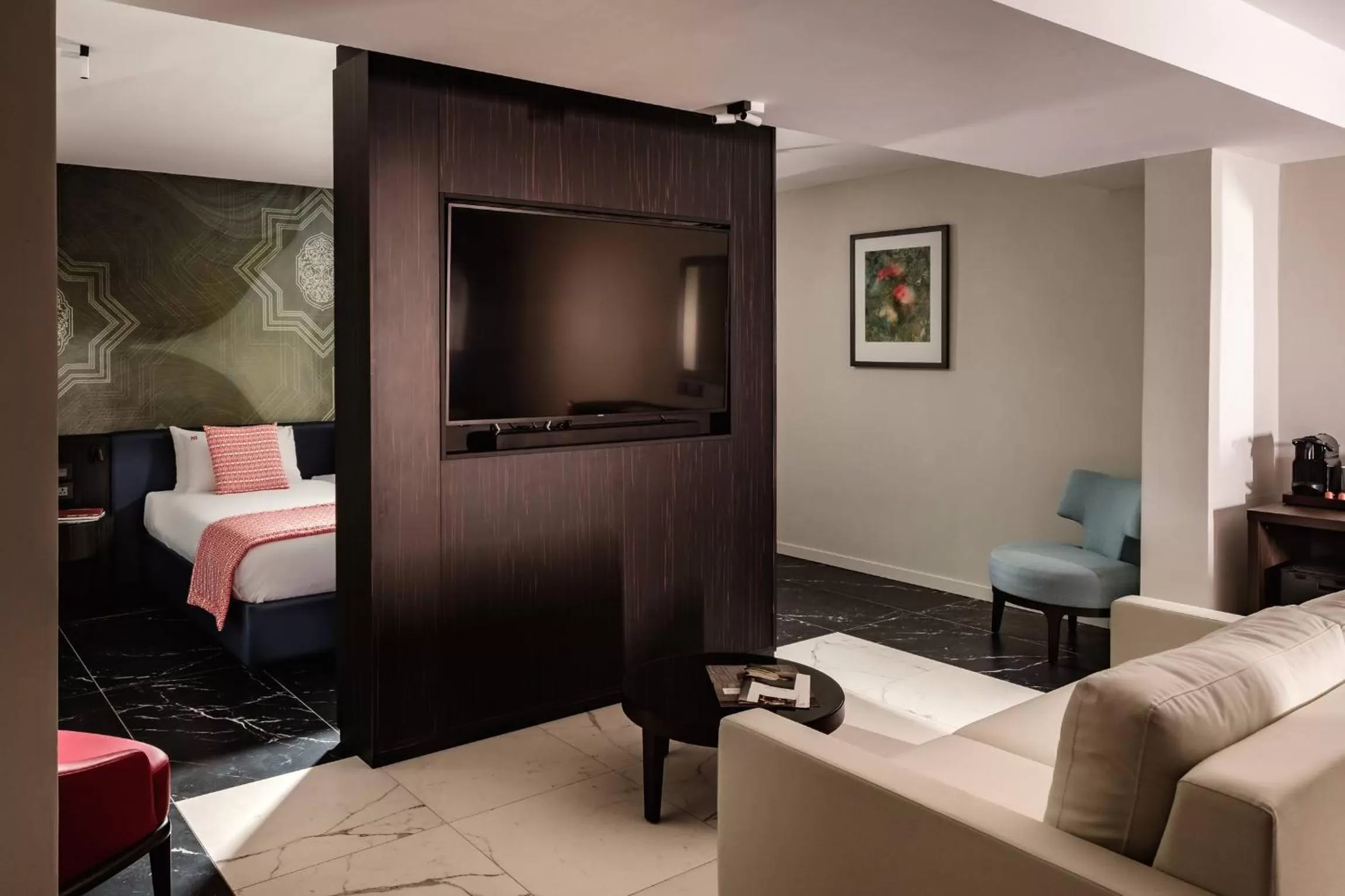 TV and multimedia, Bed in Melior Boutique Hotel