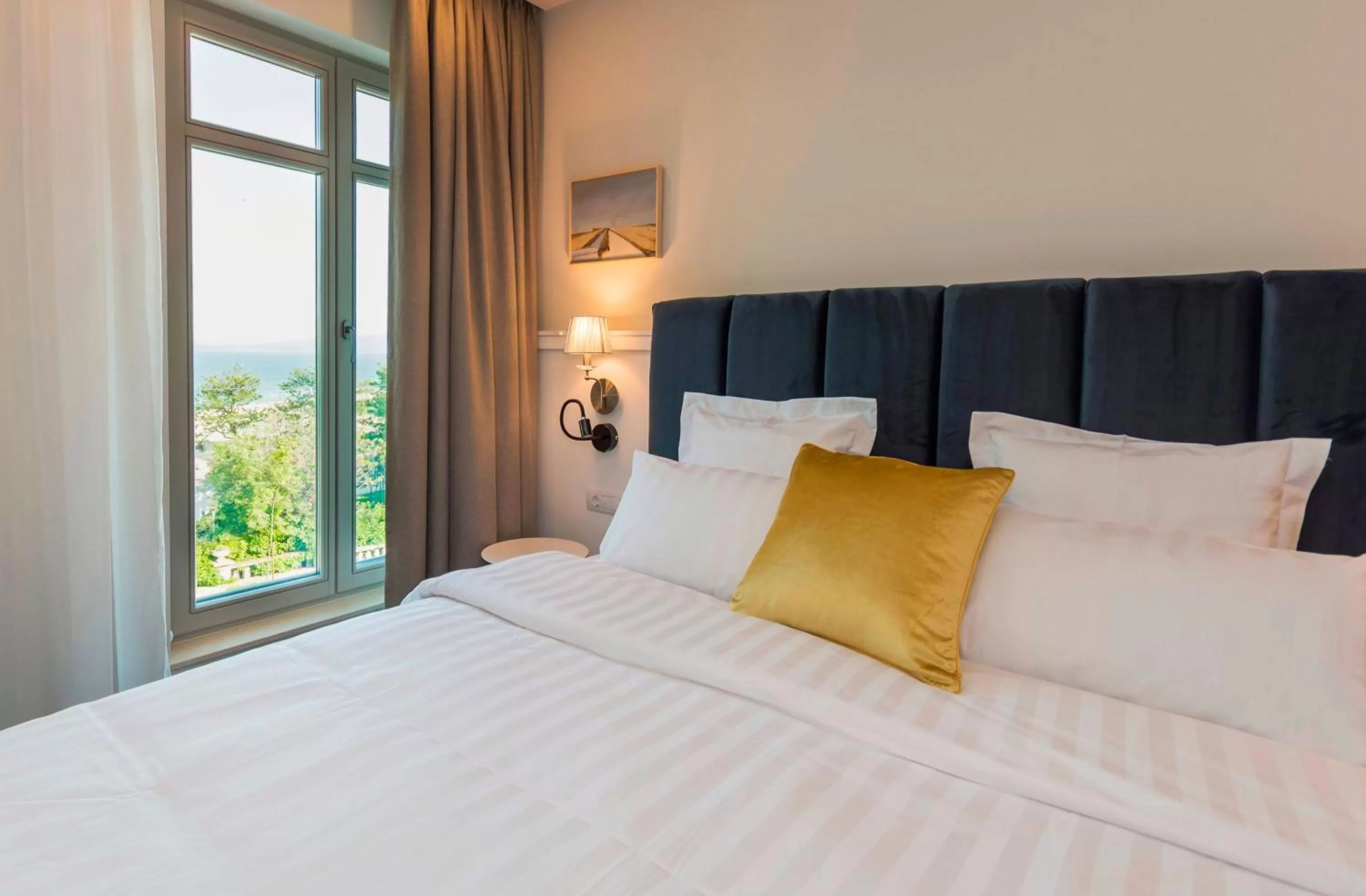 Bed in Hotel Residence Promenade