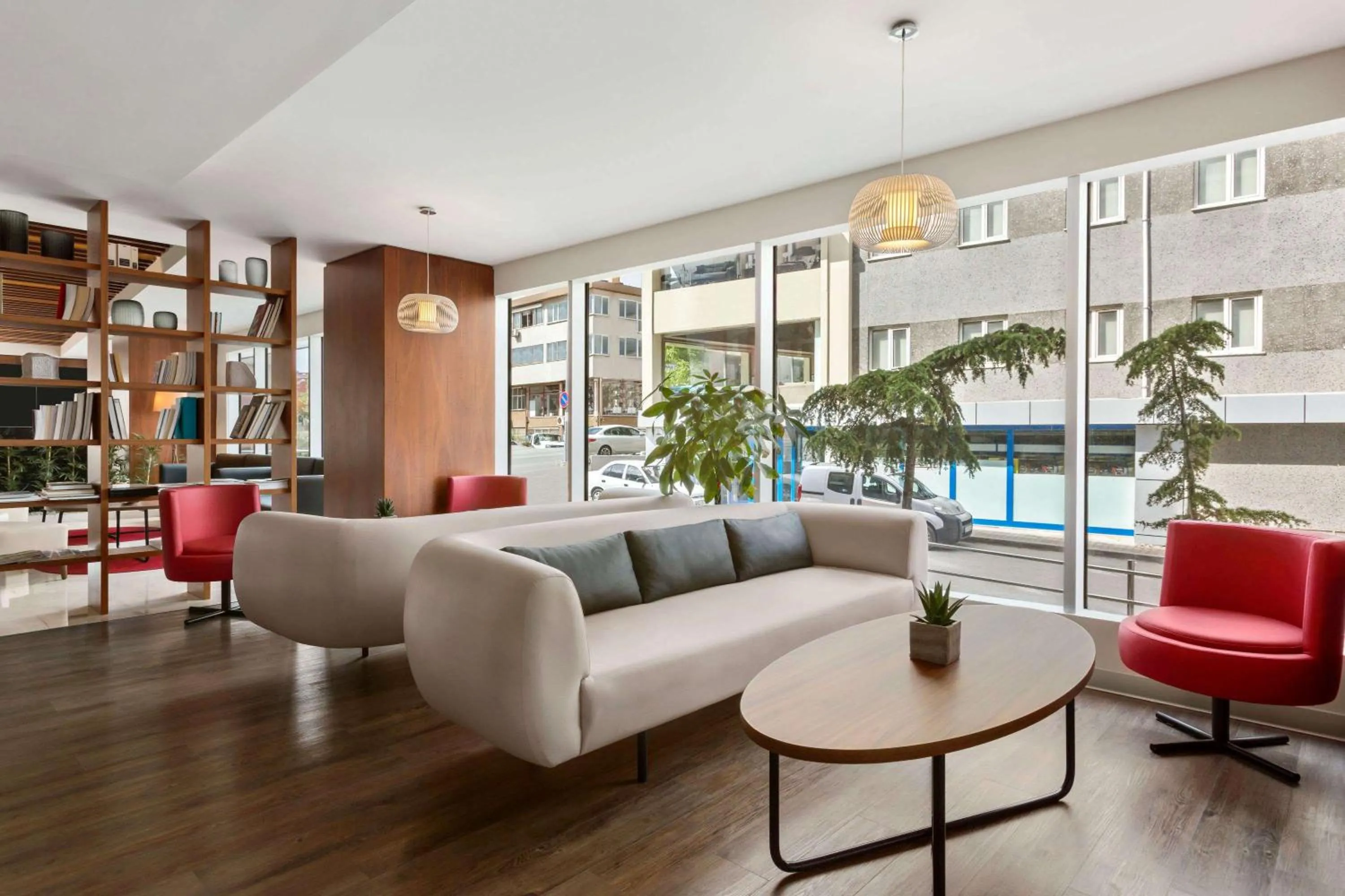 Restaurant/places to eat in Ramada Encore Istanbul Kartal