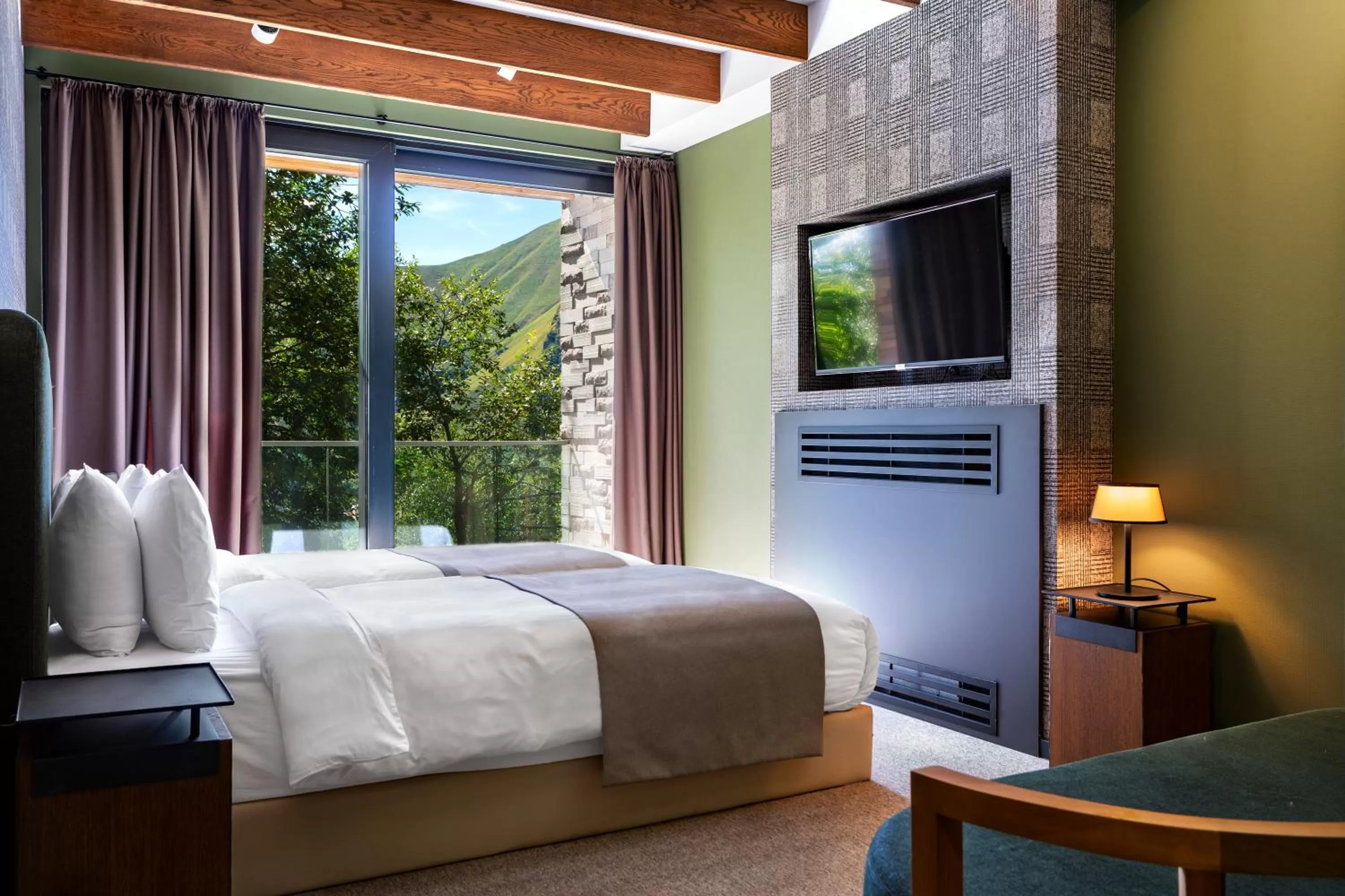 Bedroom, Bed in Marco Polo Hotel Gudauri