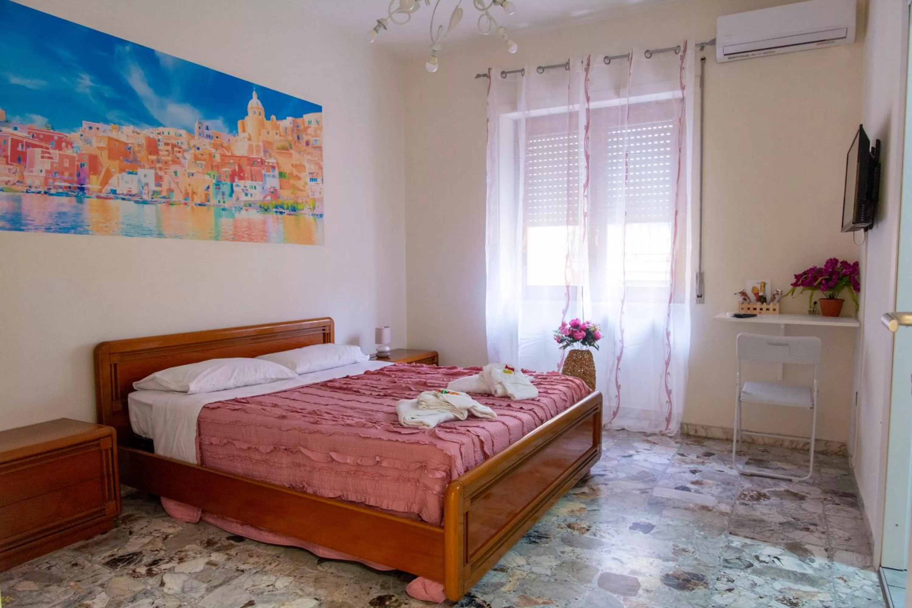 Bed in Stazione Centrale B&B