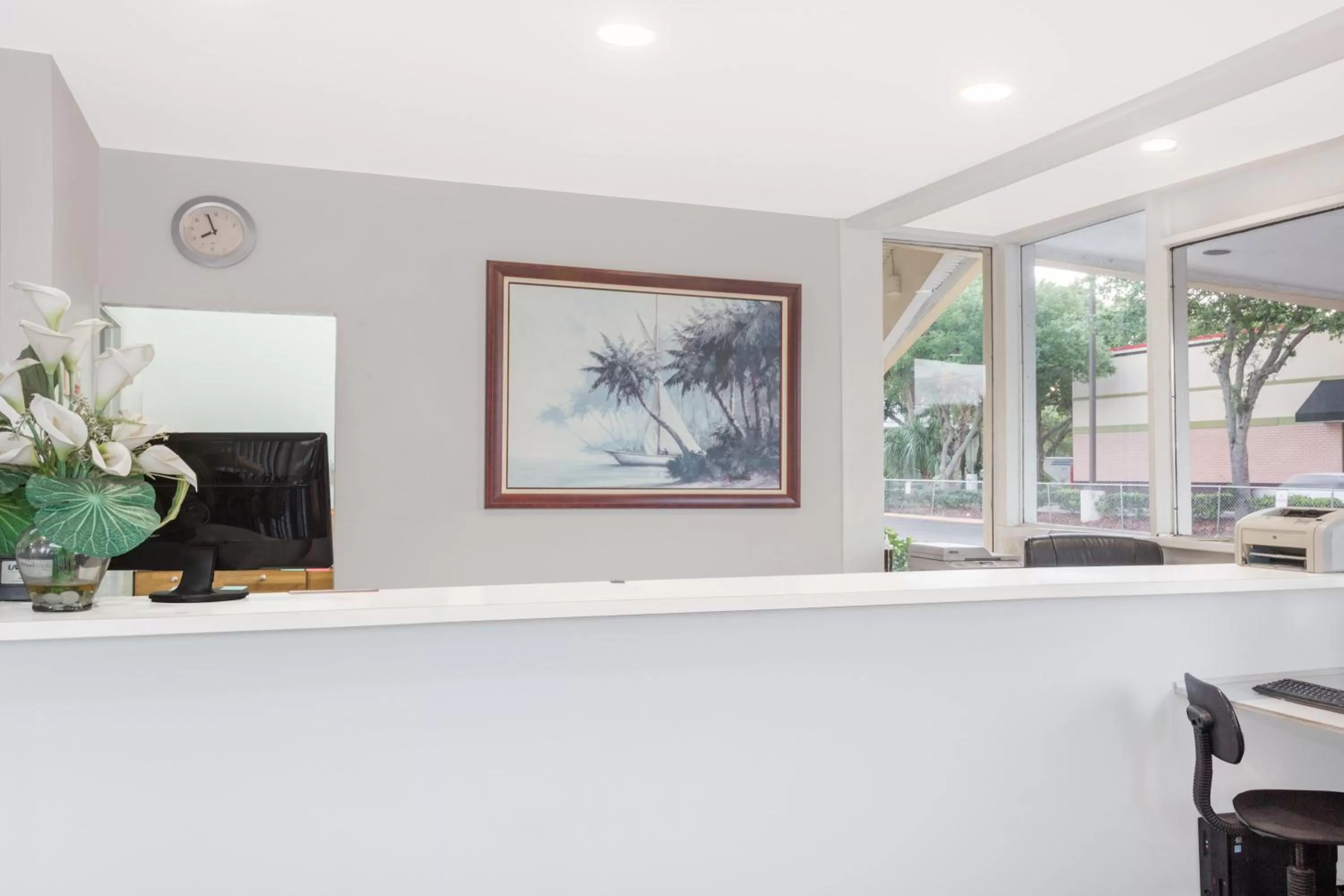 Lobby or reception in Howard Johnson by Wyndham Vero Beach / Downtown