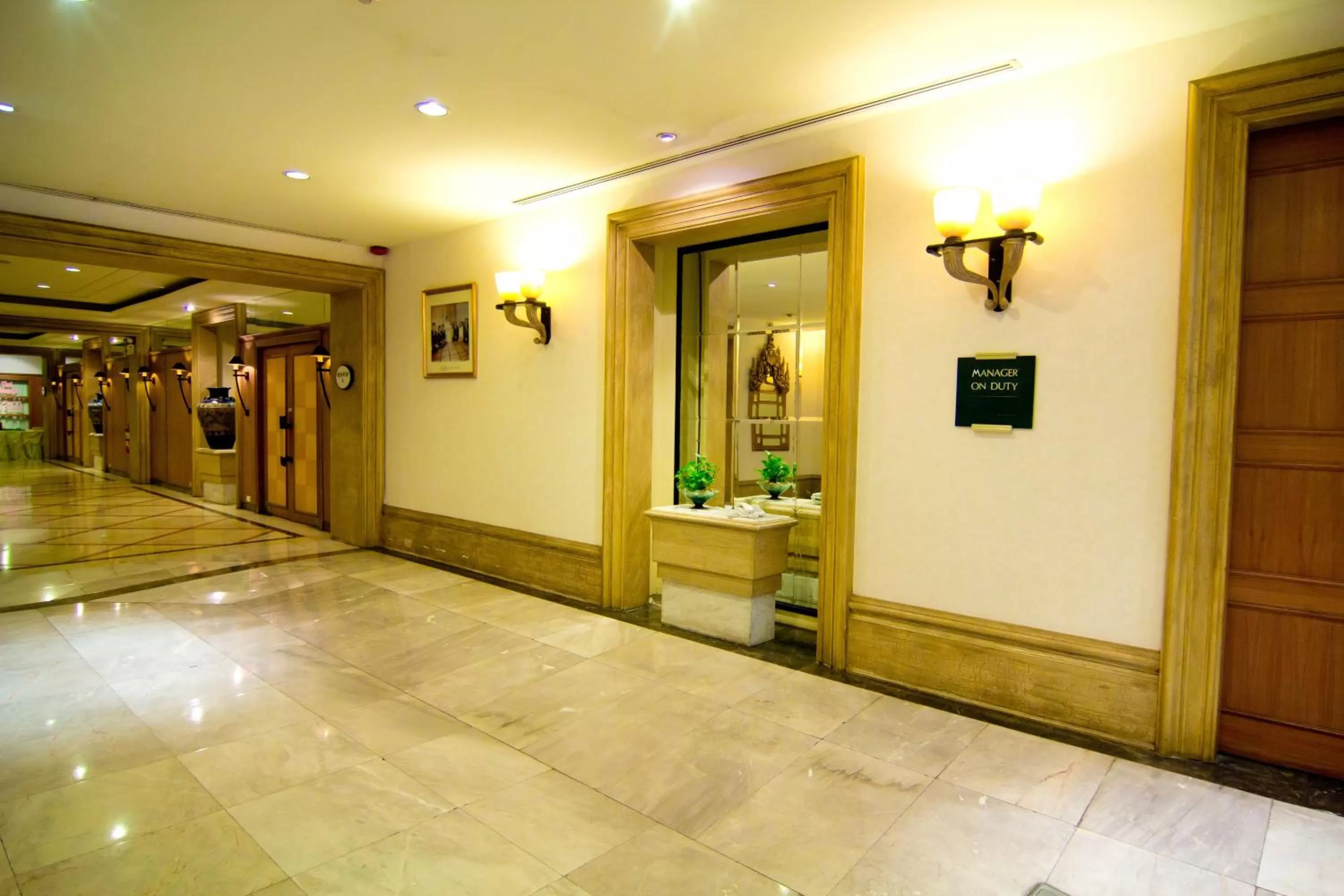 Area and facilities, Lobby/Reception in Hansa JB Hotel, Hatyai