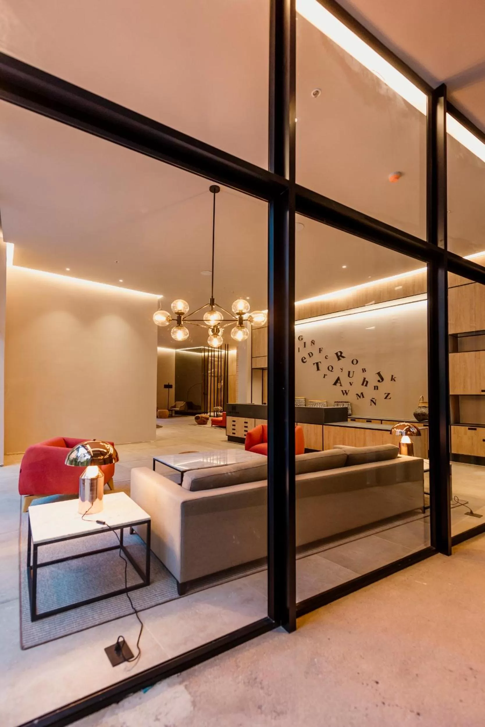 Facade/entrance, Bed in Lettera Hotel