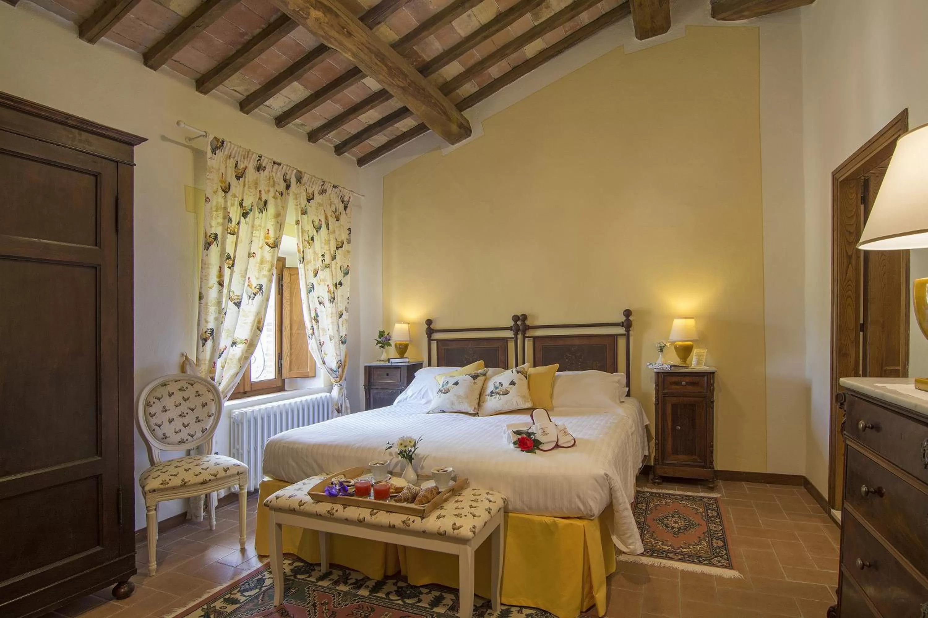 Bedroom, Bed in Hotel Belvedere Di San Leonino