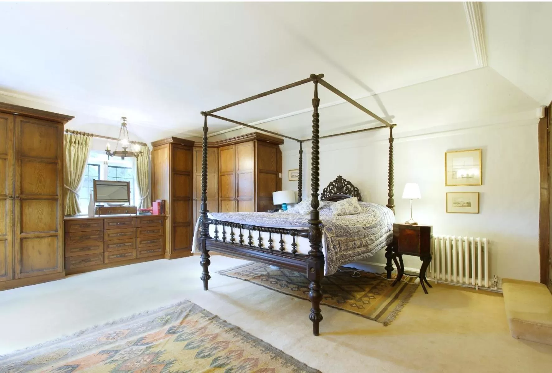 Bedroom, Bed in B&B Harlington Manor