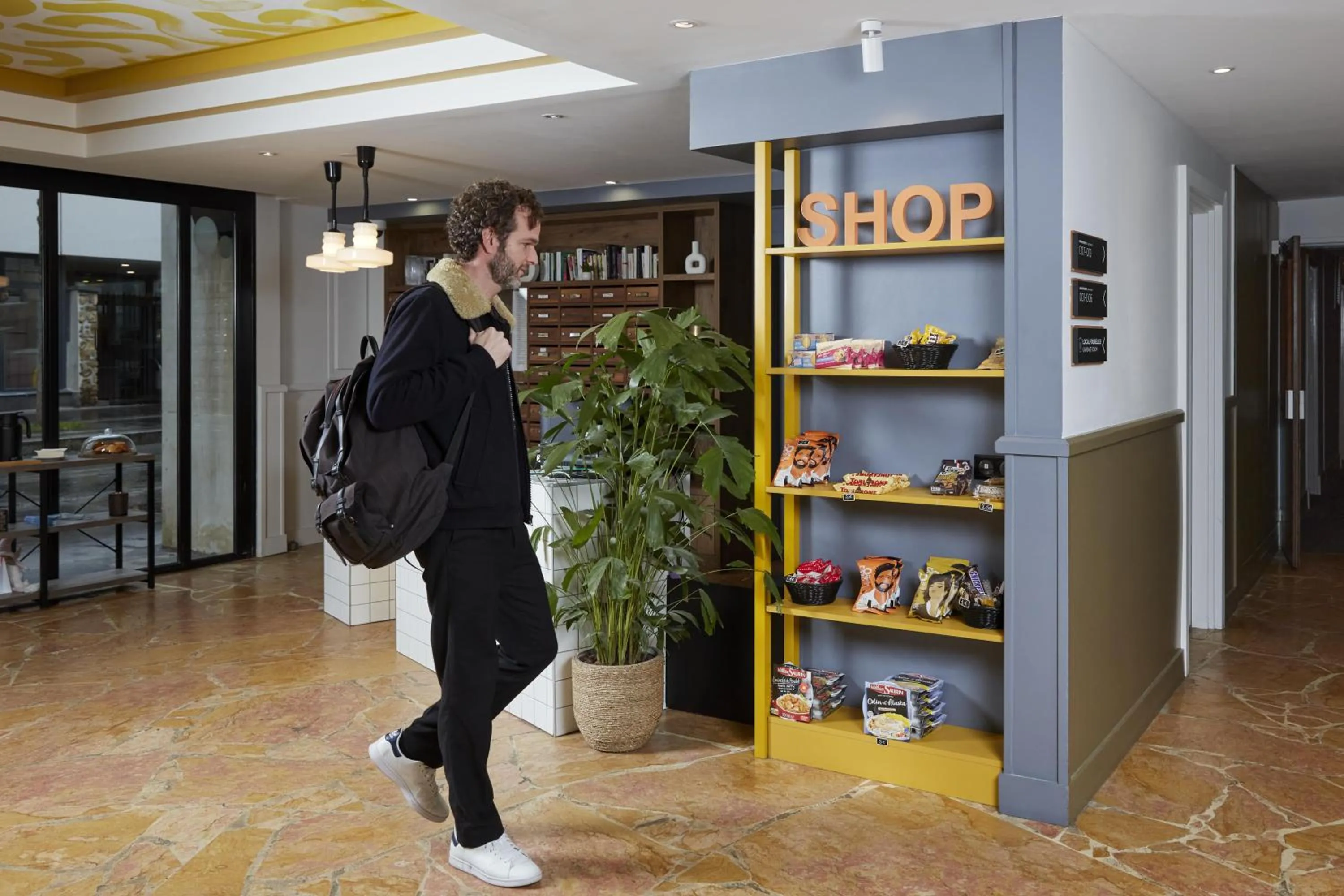 Lobby or reception in Aparthotel Adagio Paris Buttes Chaumont