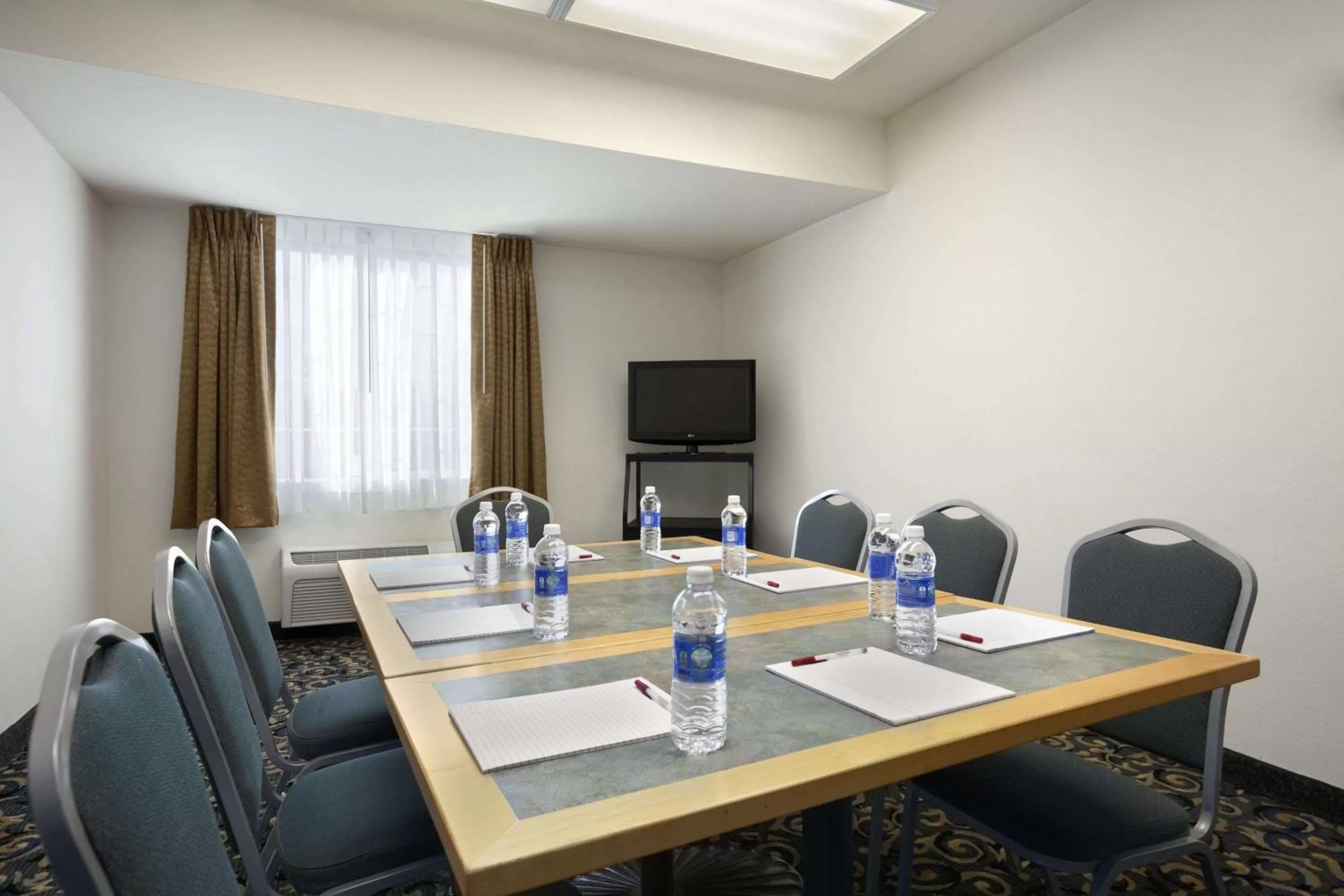 On site in Ramada by Wyndham Williams