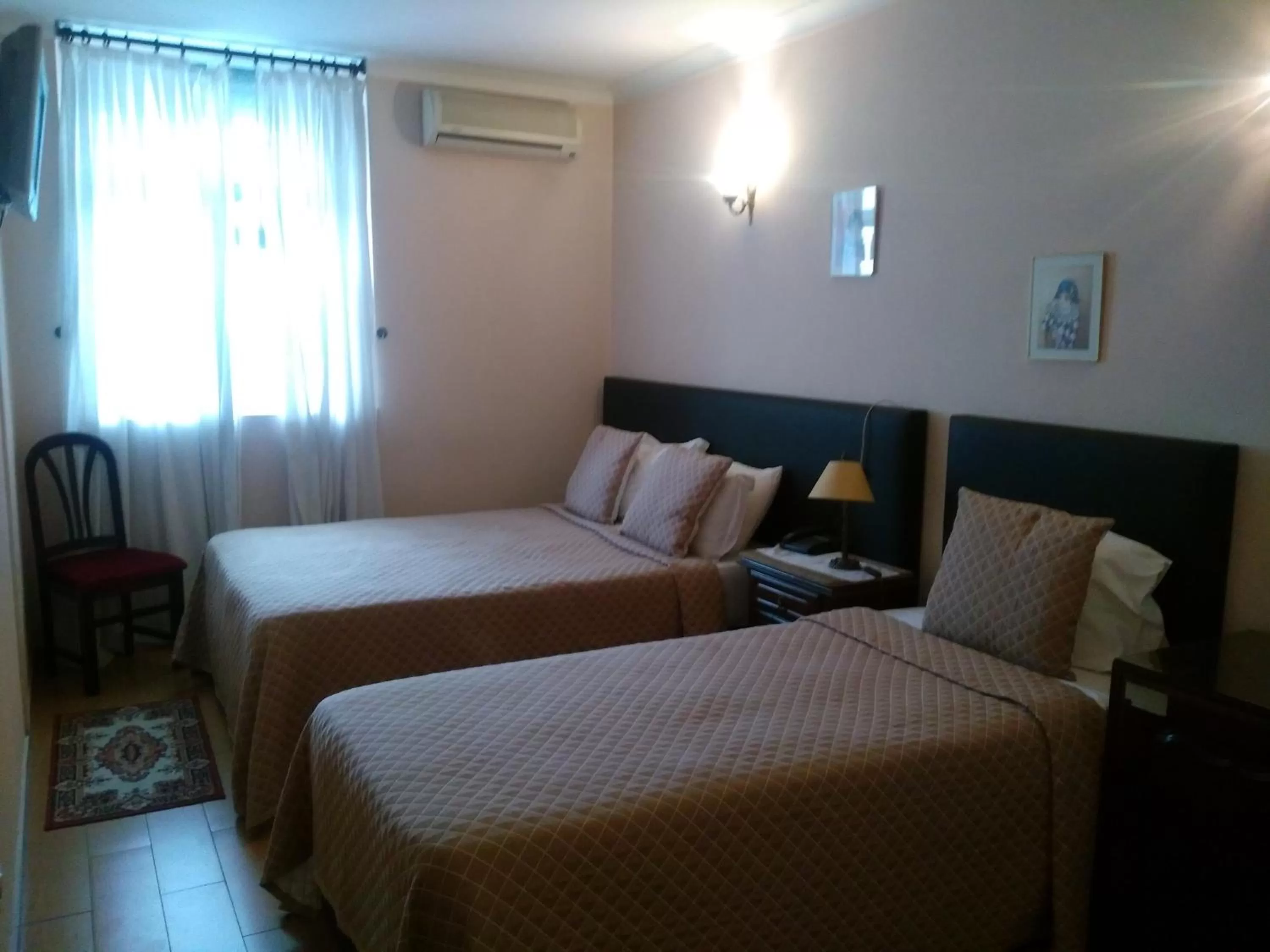 Garden view, Bed in Hotel Mira D'Aire