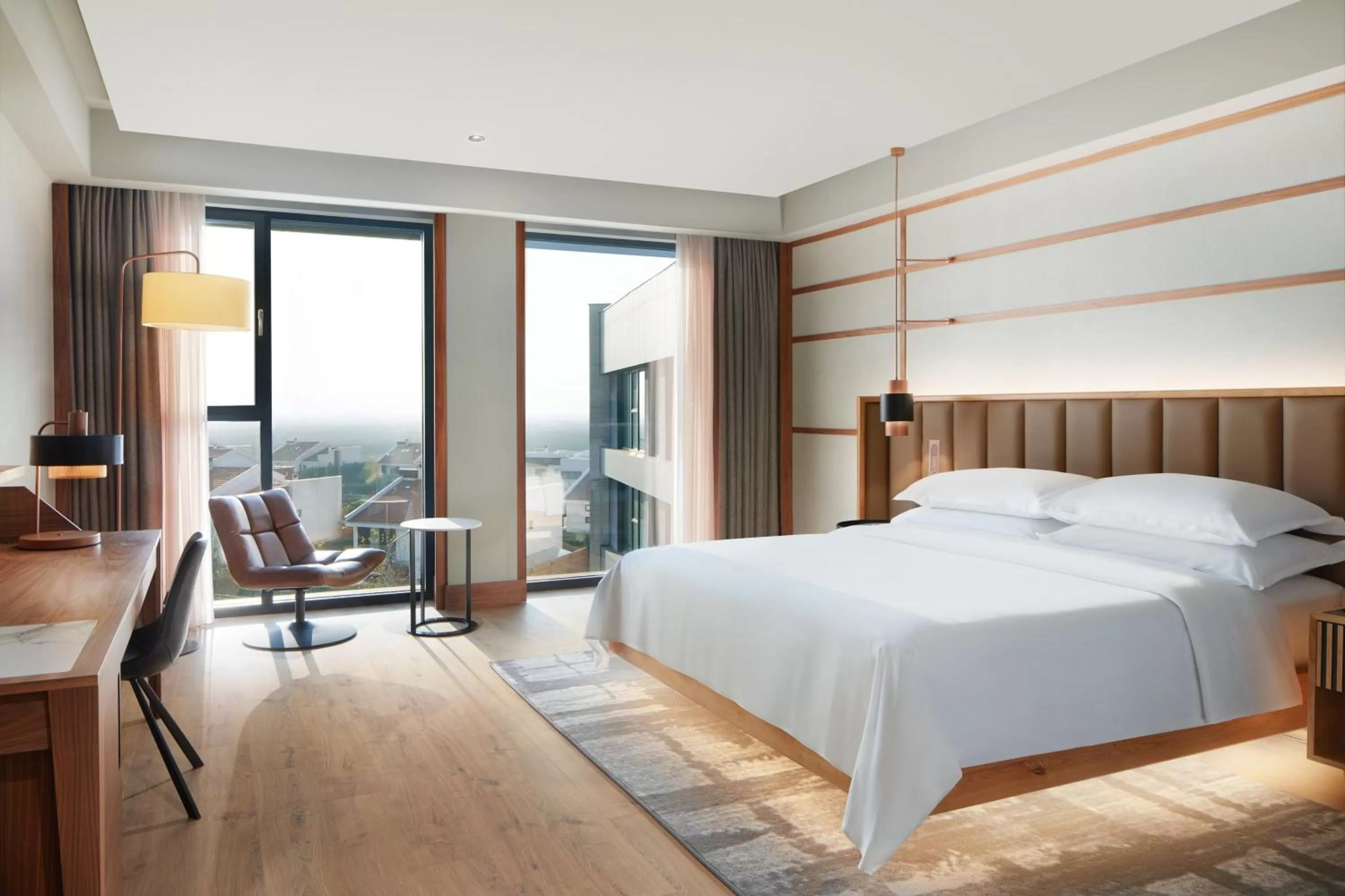 Photo of the whole room, Bed in Four Points by Sheraton Prishtina City