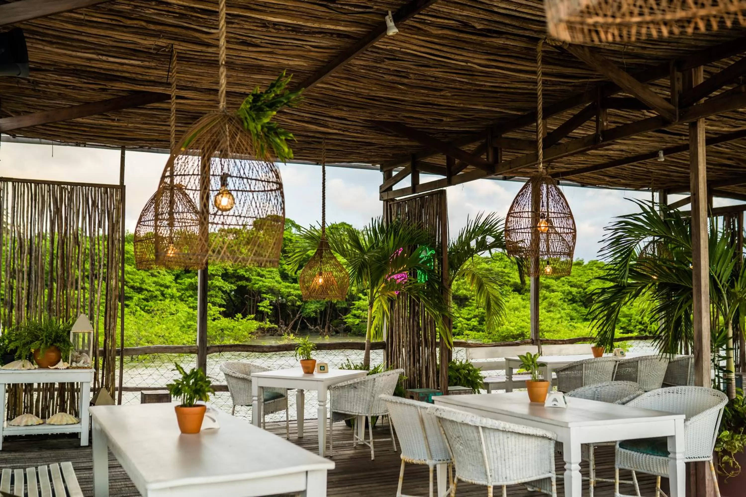 Restaurant/Places to Eat in Hotel Solar