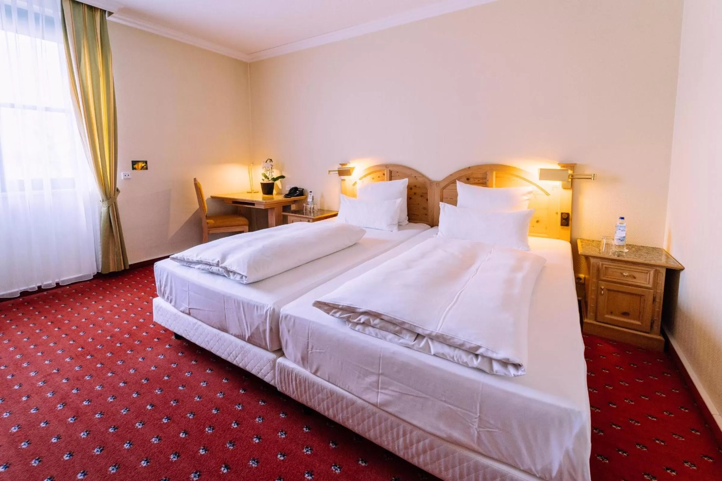 Photo of the whole room, Bed in Atomis Hotel Munich Airport by Mercure