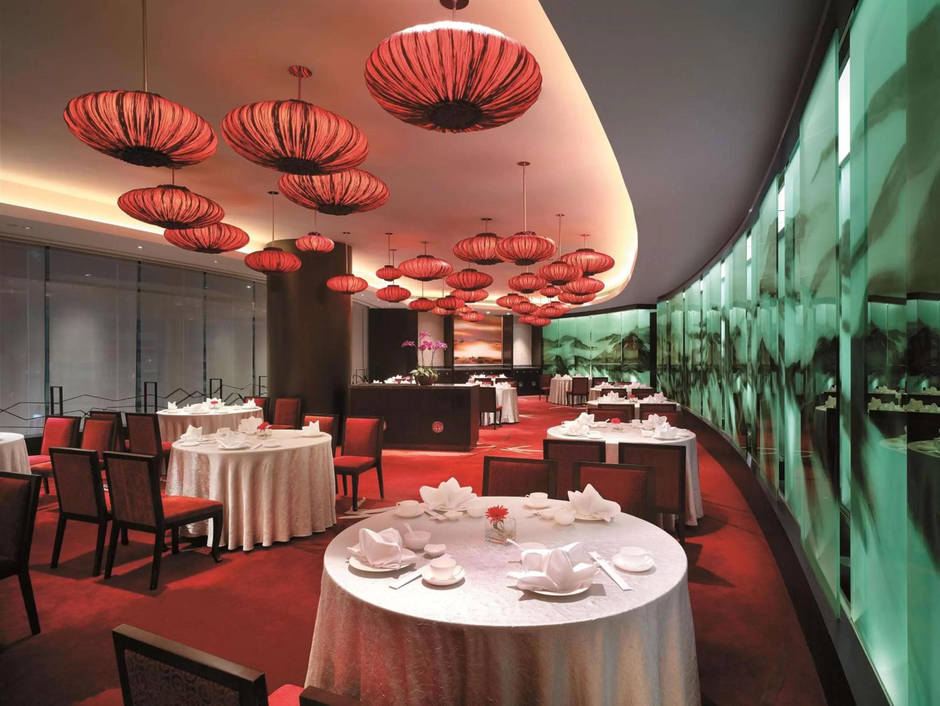 Restaurant/places to eat in Shangri-La Shenzhen - Nearby Luohu Border, Outdoor Swimming Pool