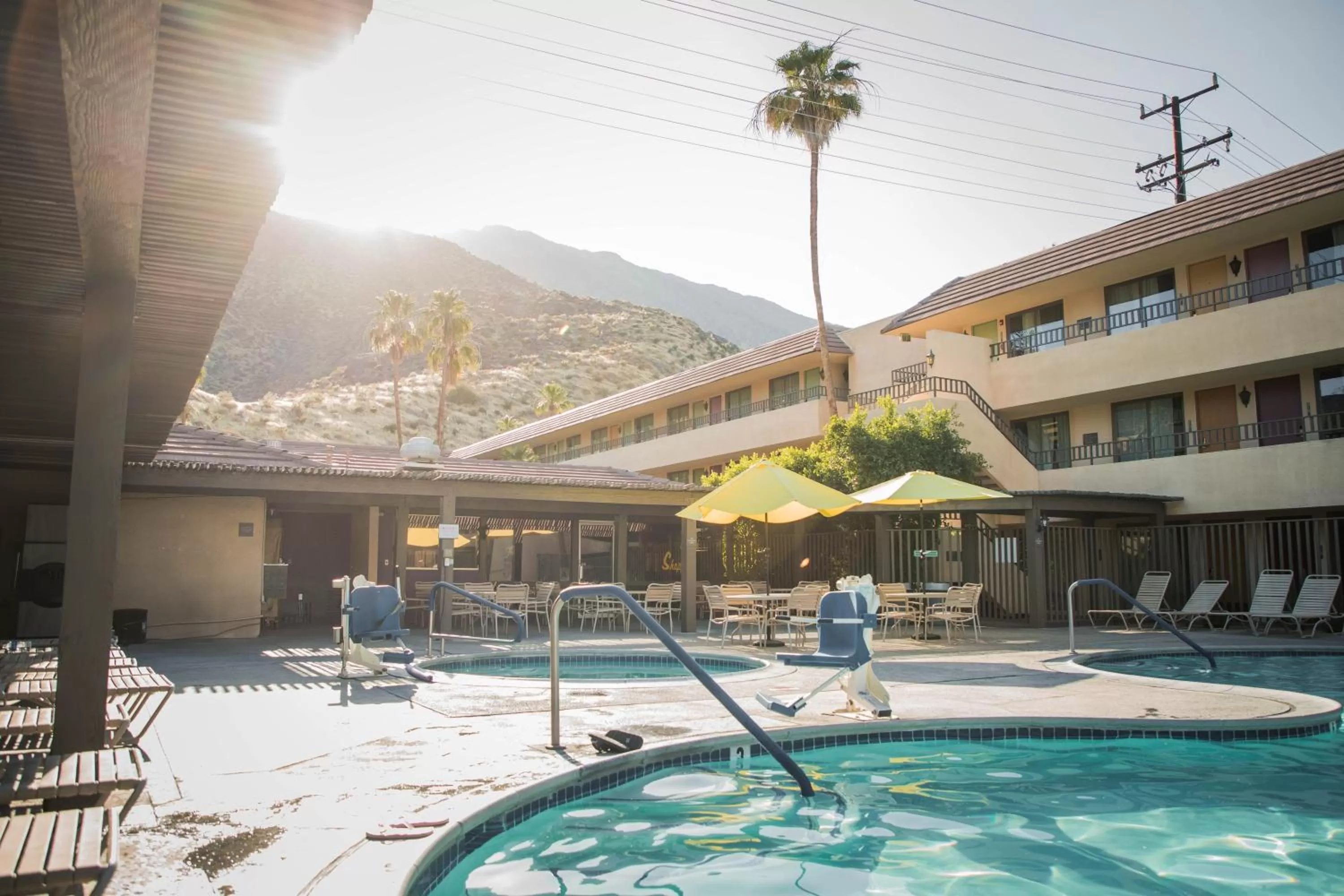 Swimming Pool in Vagabond Motor Hotel - Palm Springs