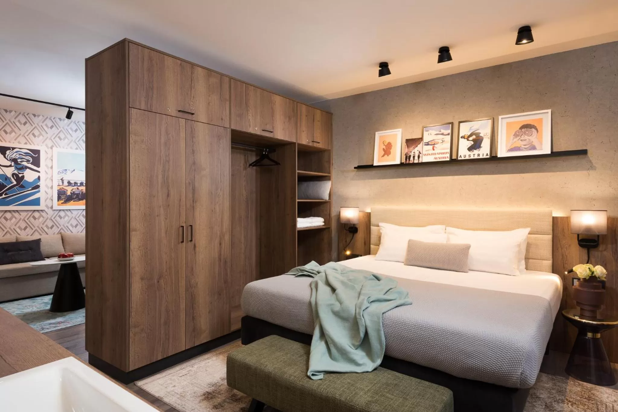 Bed in master Linzergasse