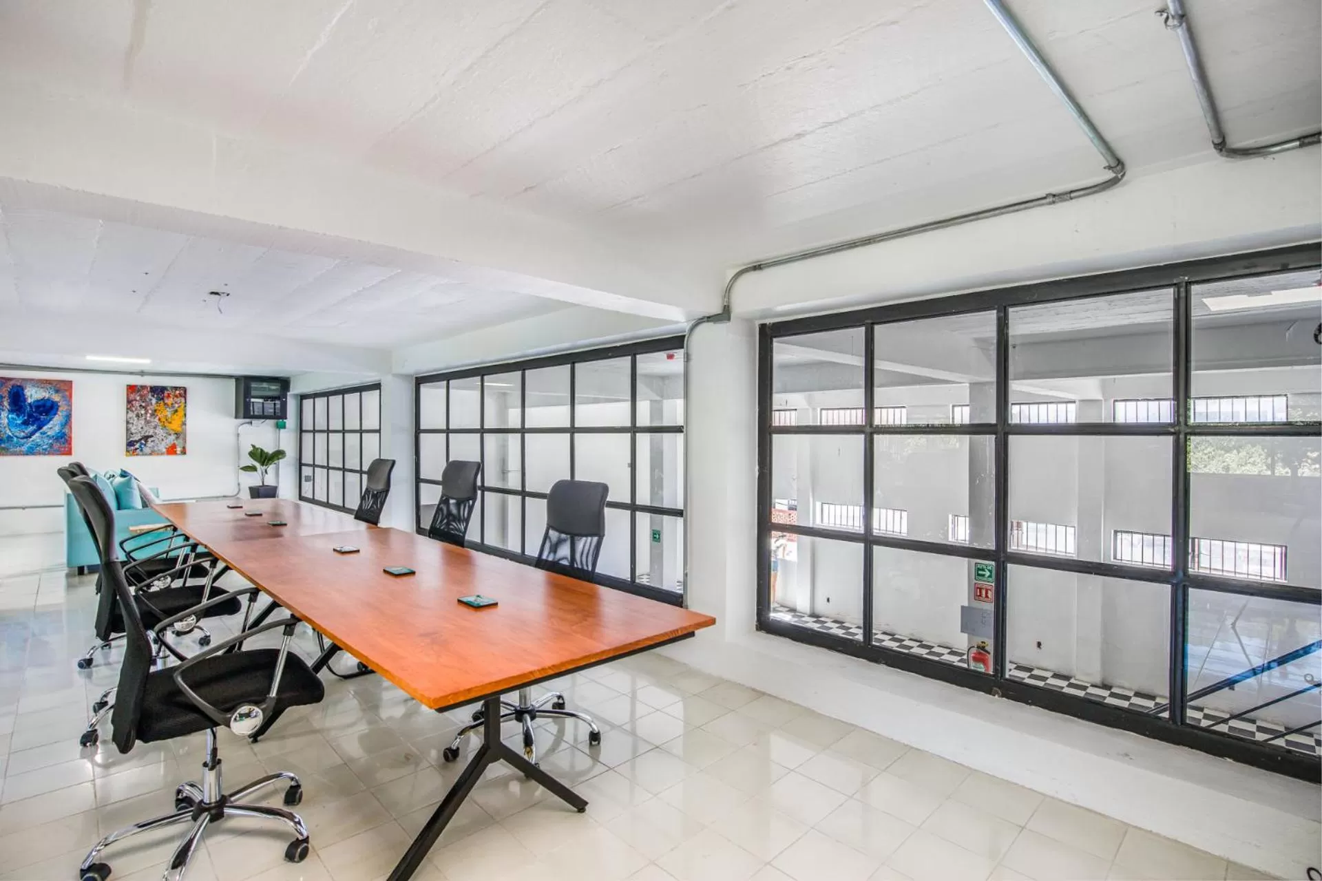 Business facilities in Joint Coworking Hotel