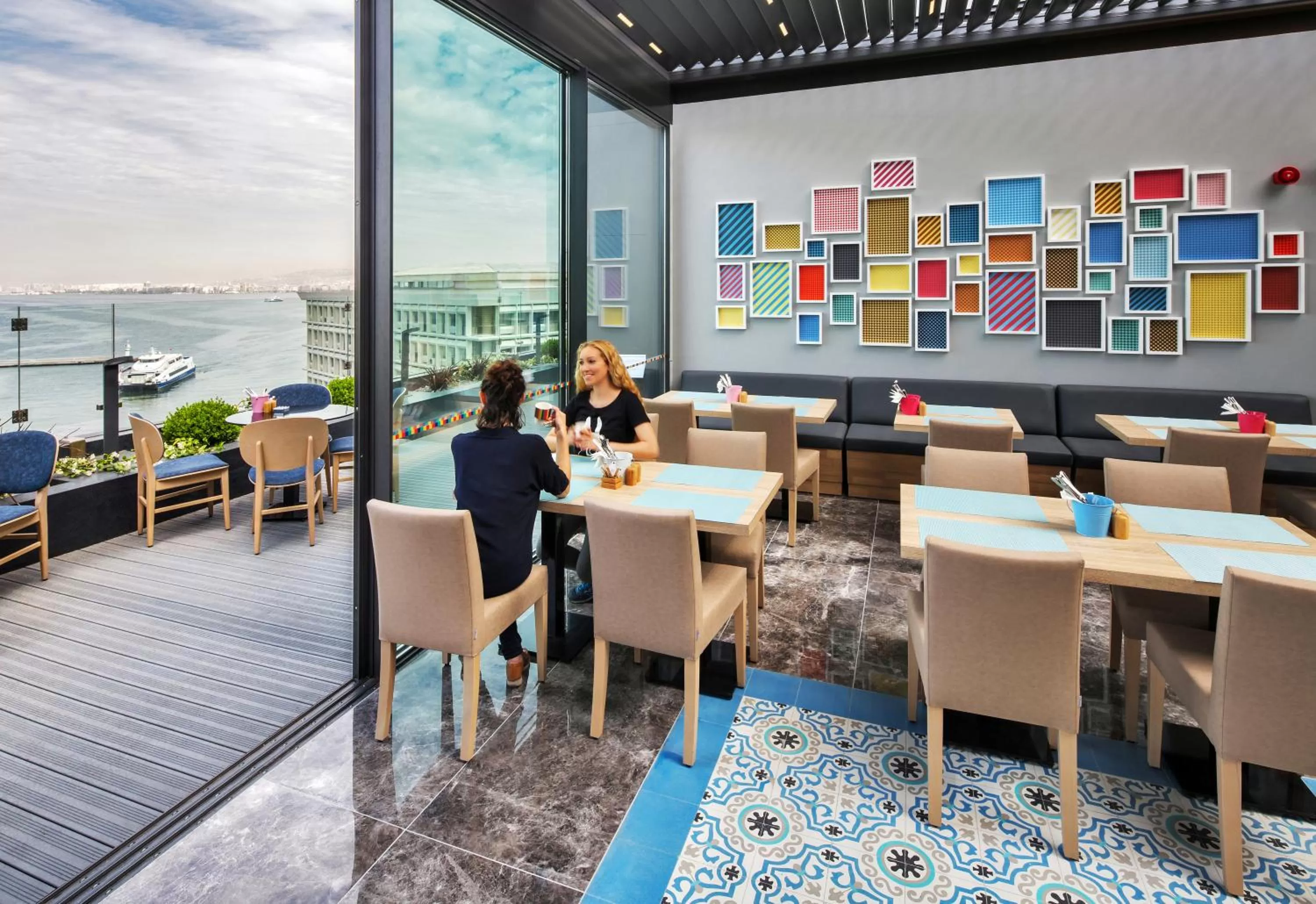 Restaurant/places to eat in Park Inn by Radisson Izmir