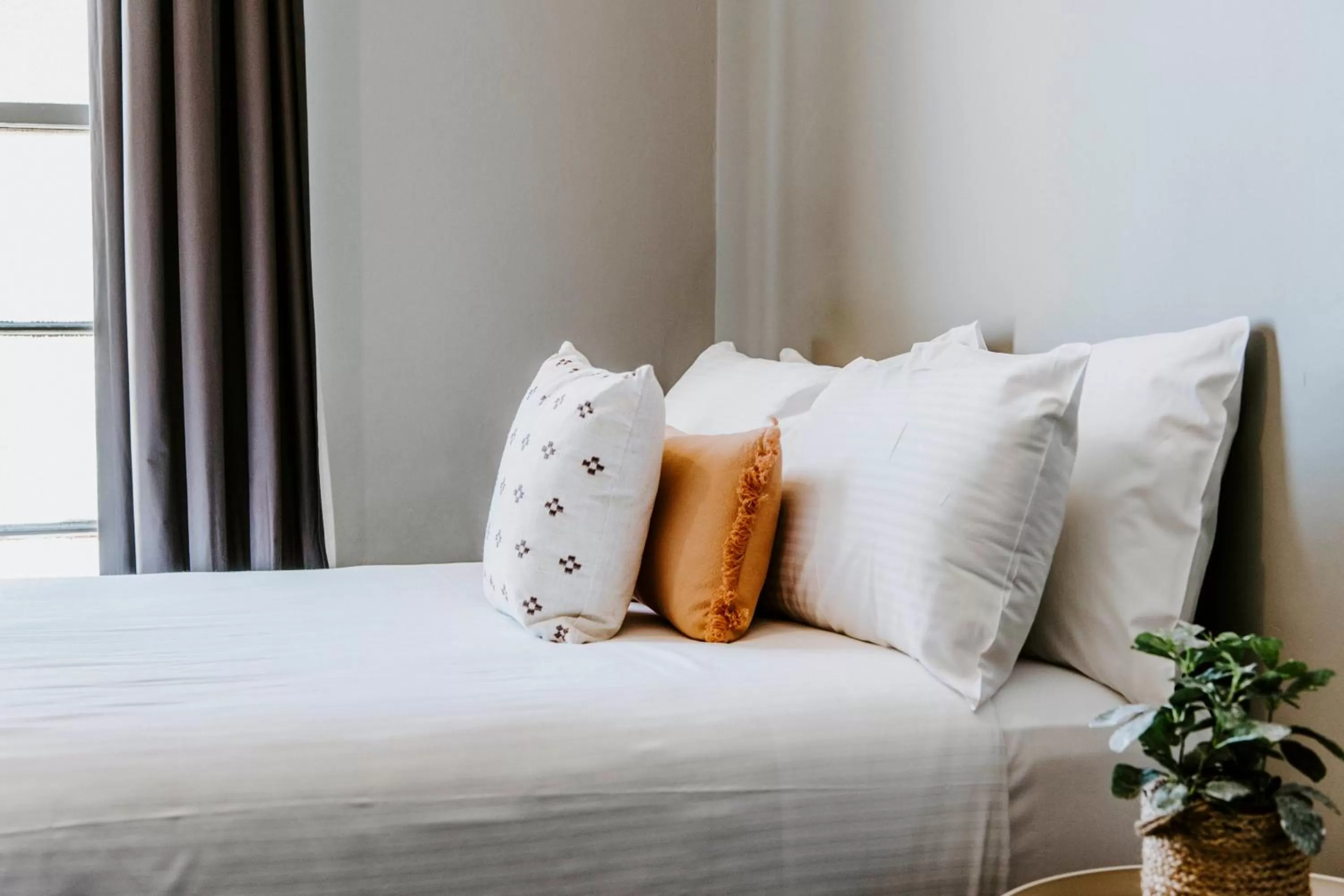 Bed in Federal Hotel Mudgee