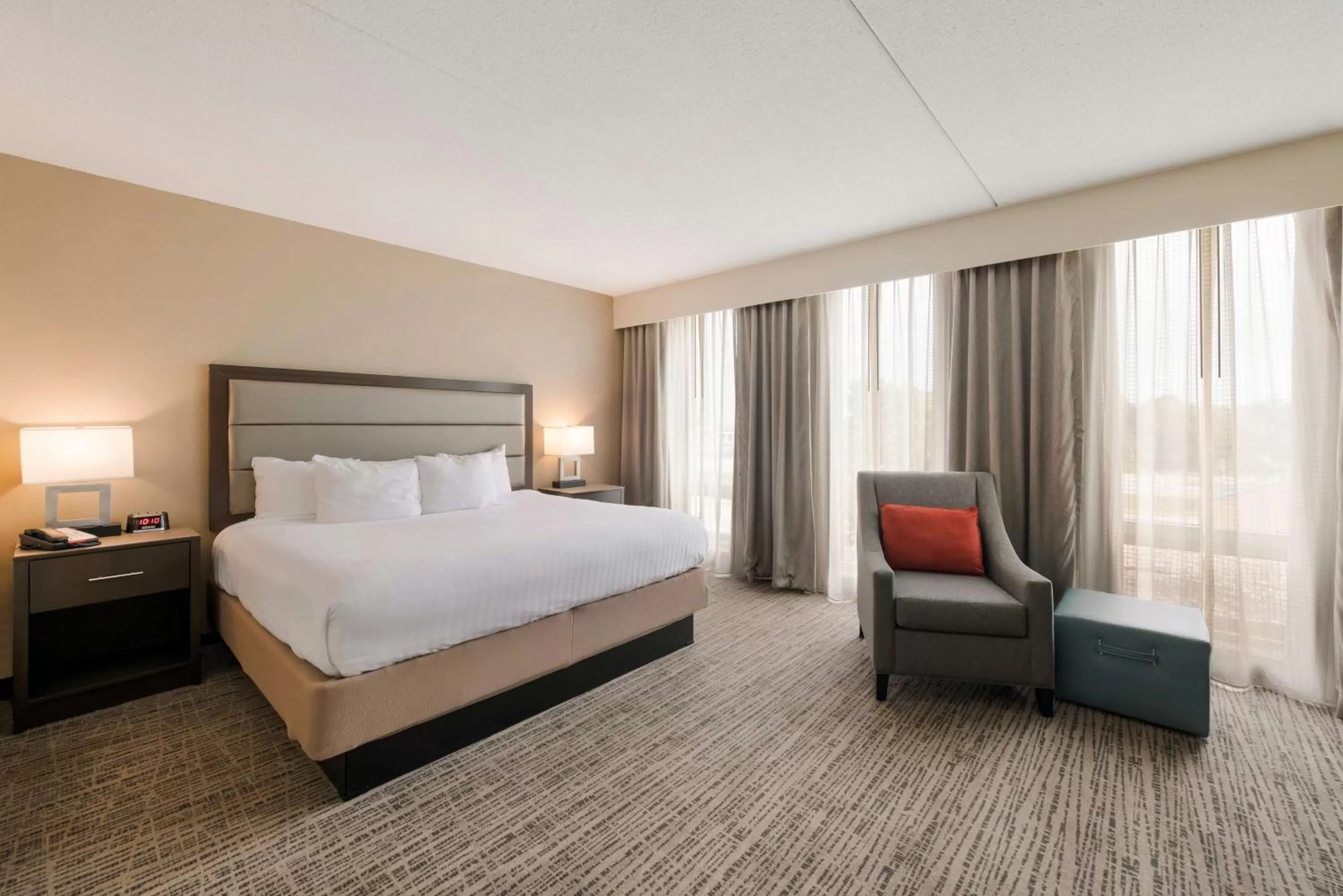 Bedroom, Bed in Best Western Holiday Lodge