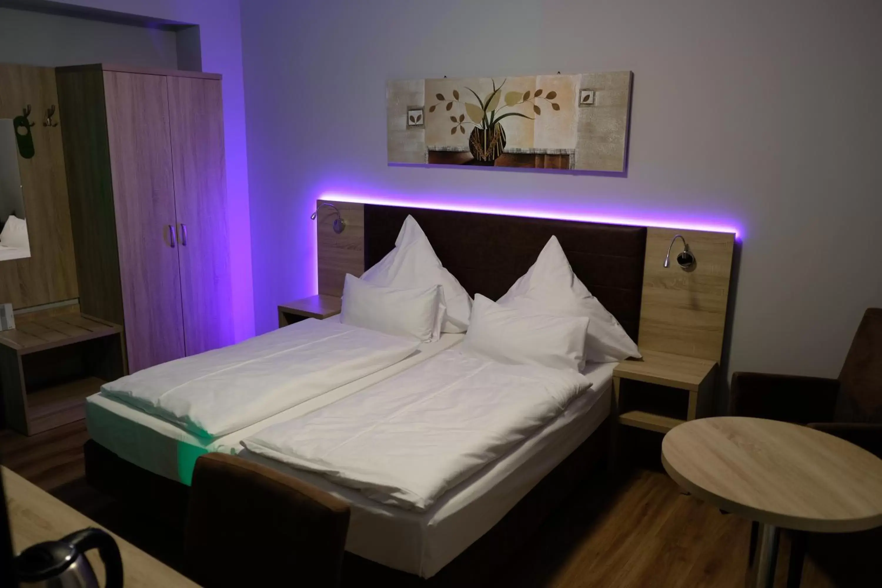 Comfort Double Room in Minx – CityHotels Comfort Double Room in Minx – CityHotels