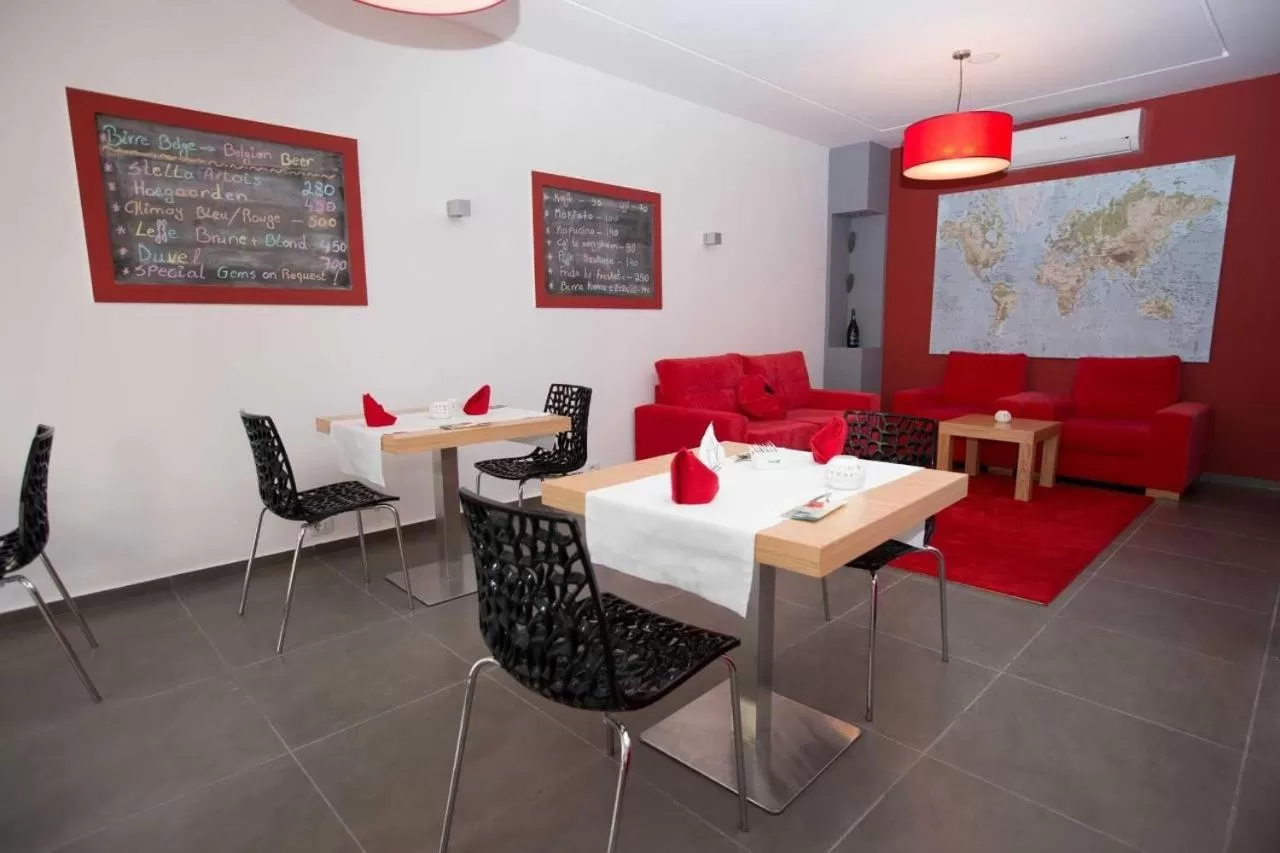 Lounge or bar in Hotel Rimini Tirana