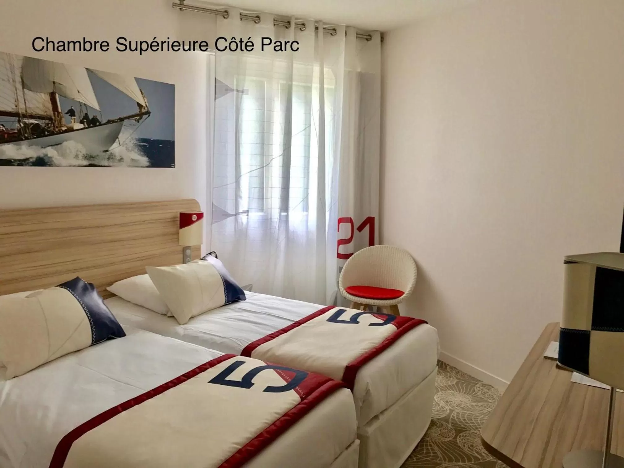 Bed in Hotel Club Le Plein Sud Vacances Bleues