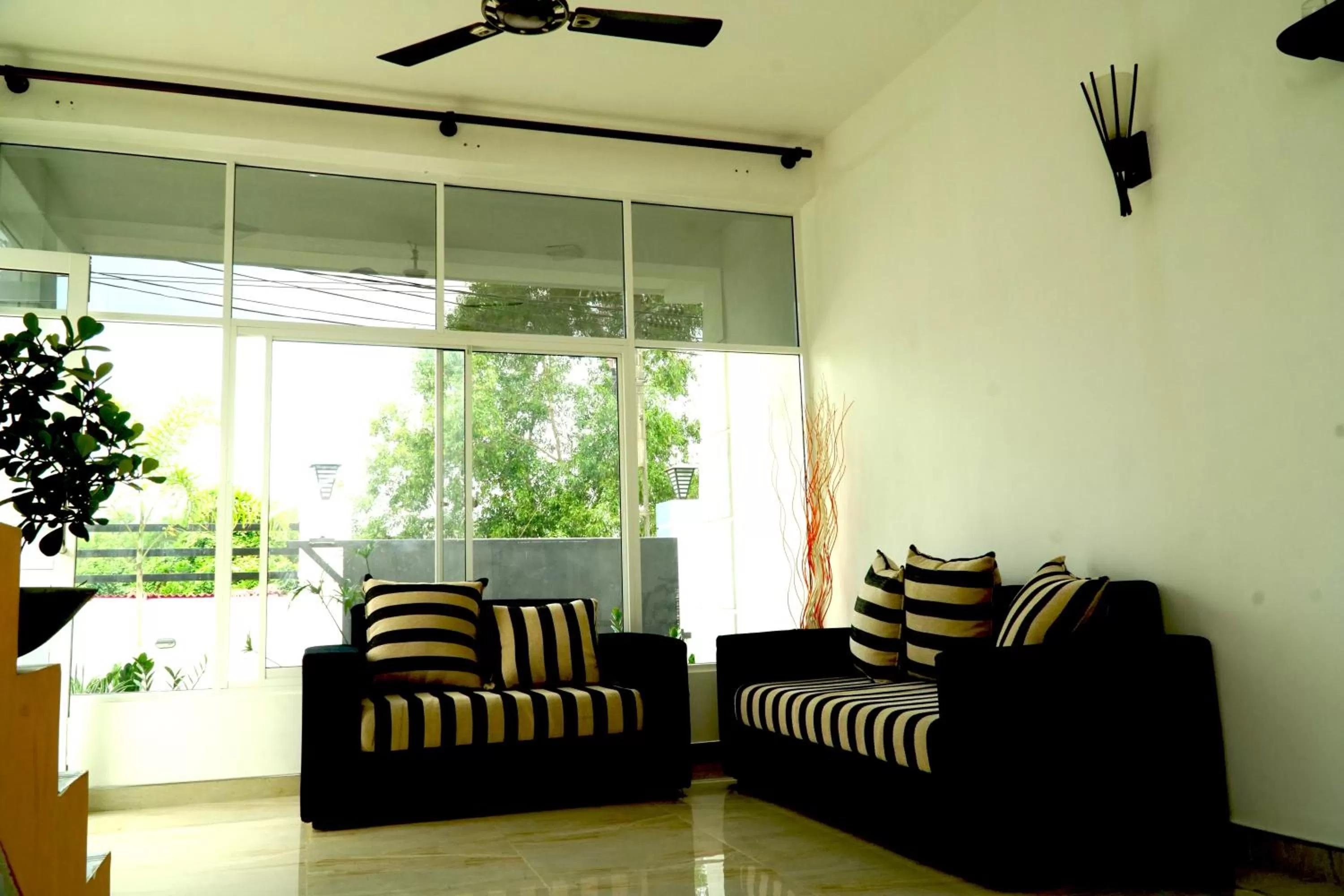 Living room in Airport 4 Season Transit Hotel