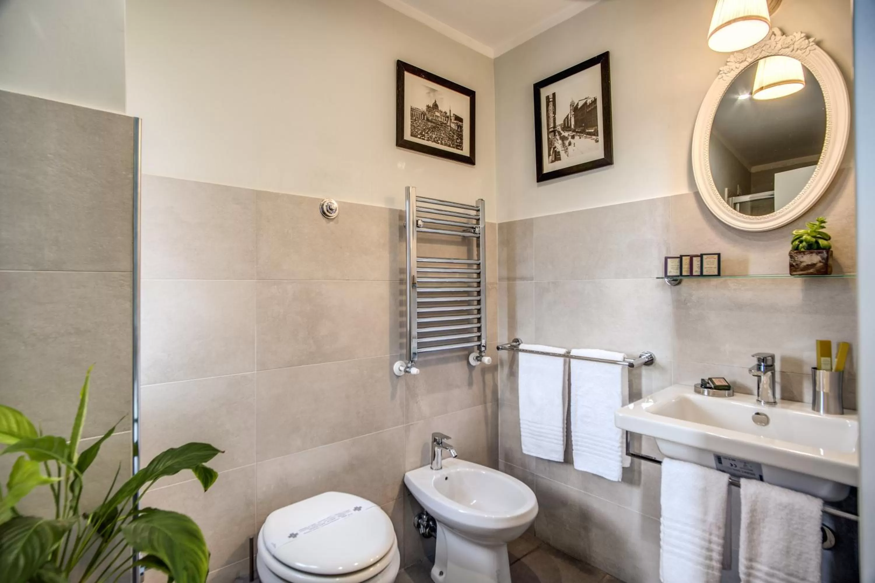 Bathroom in Tree Charme Trilussa