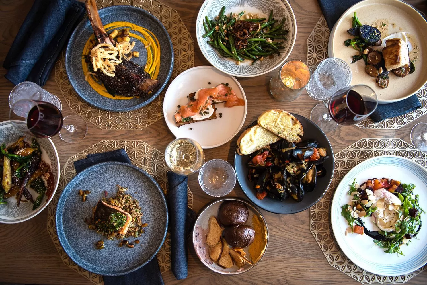 Food and drinks in Saint Kate - The Arts Hotel