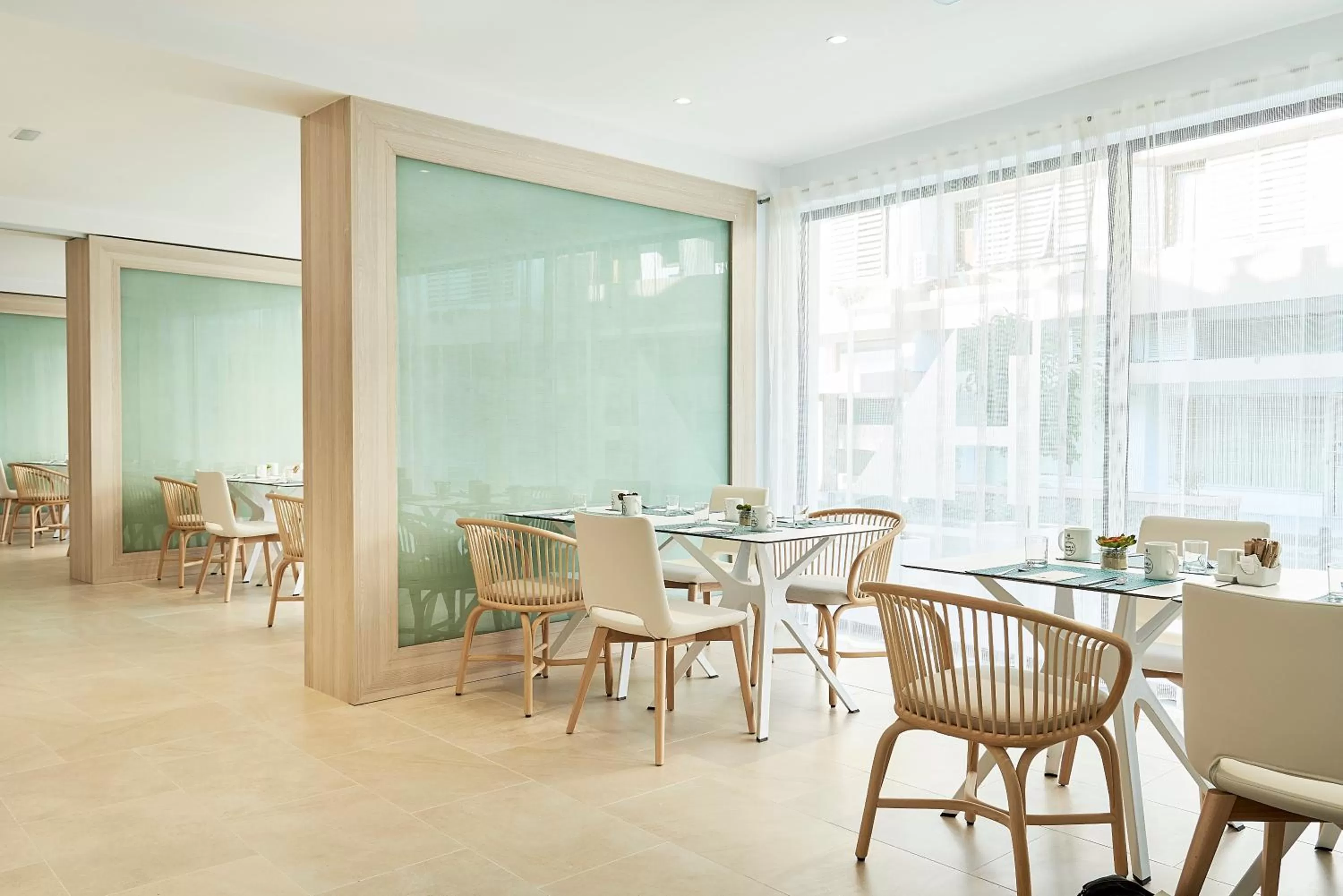 Lounge or bar in Eurostars Ibiza