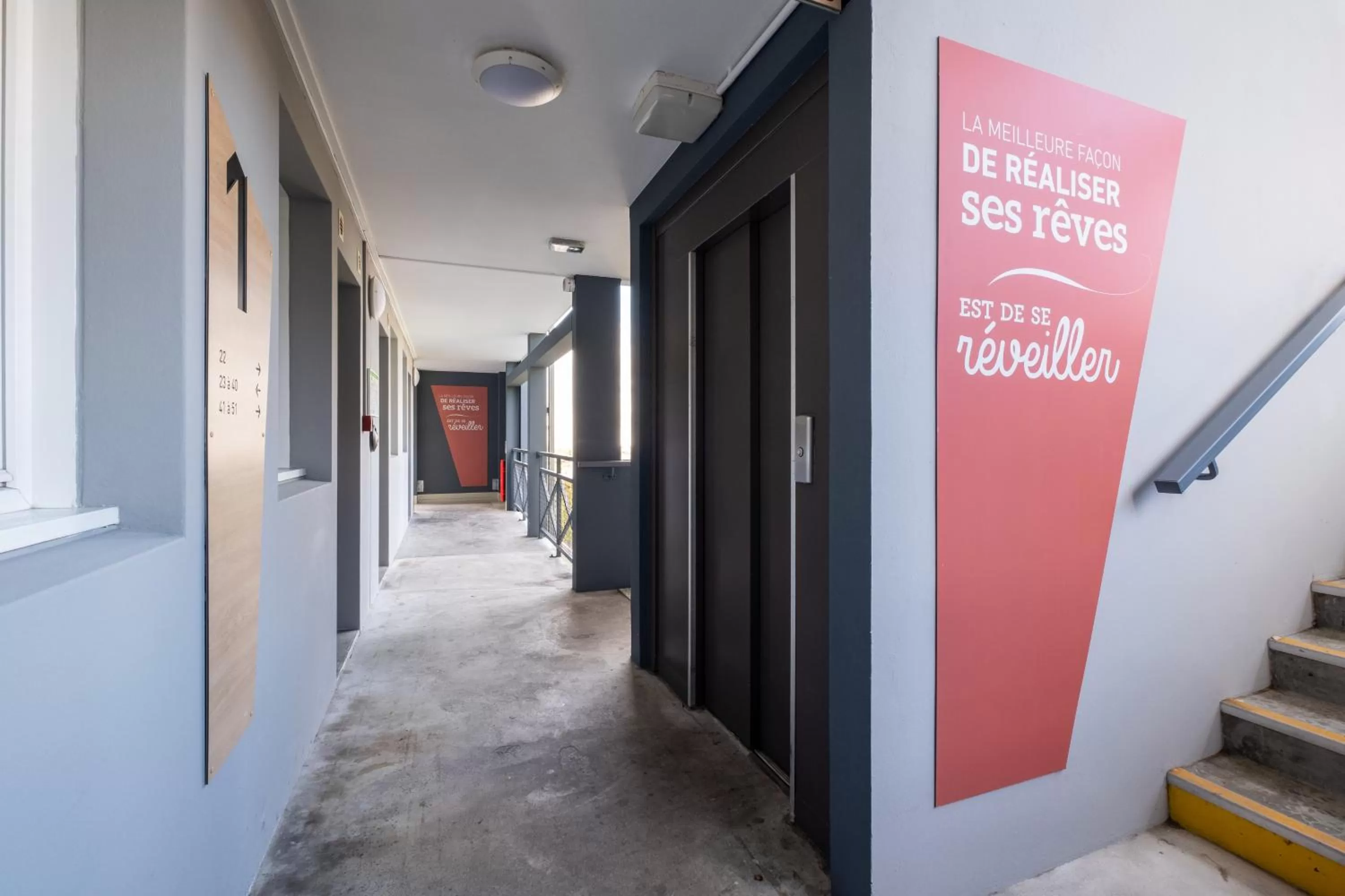 Area and facilities in B&B HOTEL Lille Seclin Unexpo