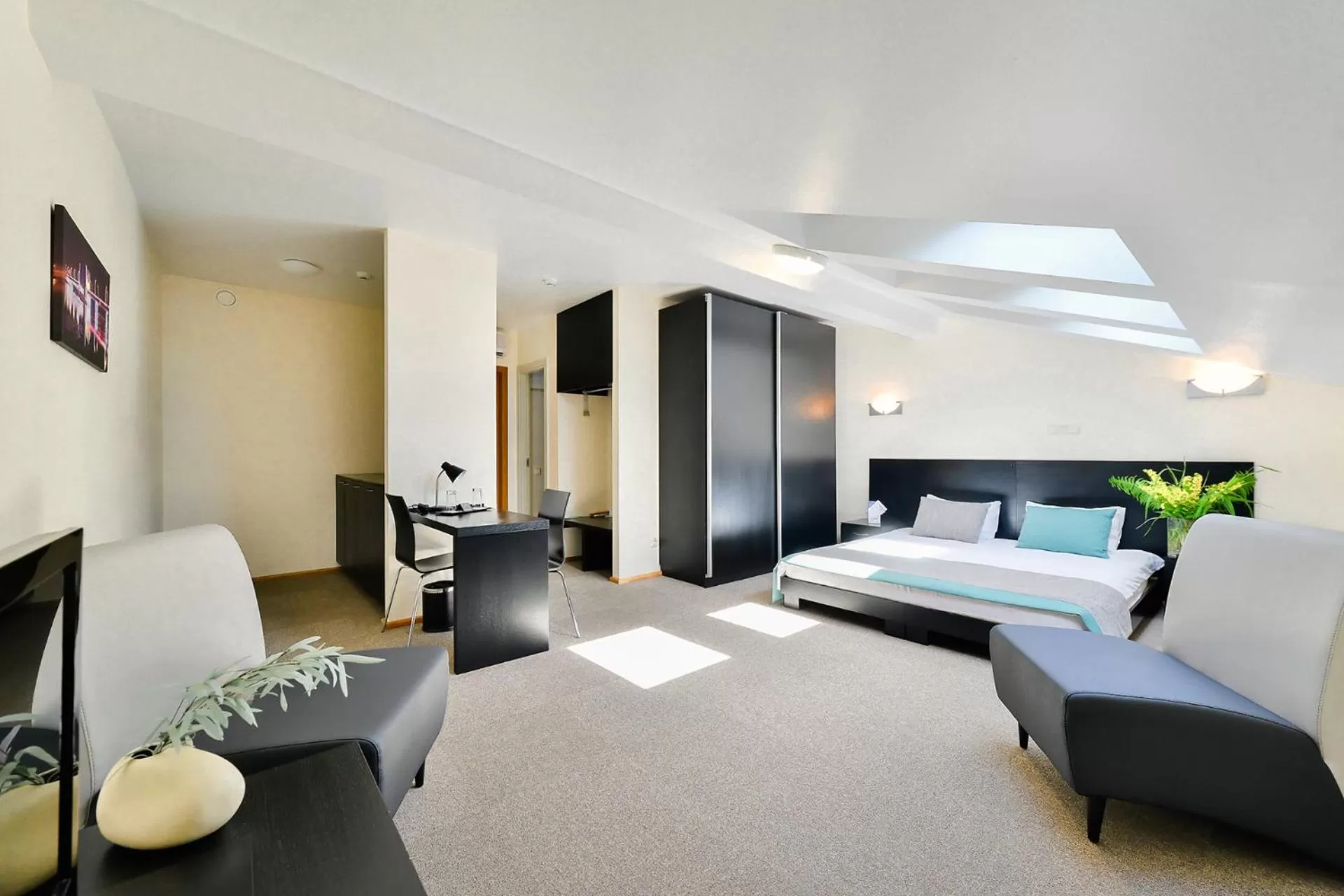 Photo of the whole room, Bed in Superior Hotel Vantis Riverside