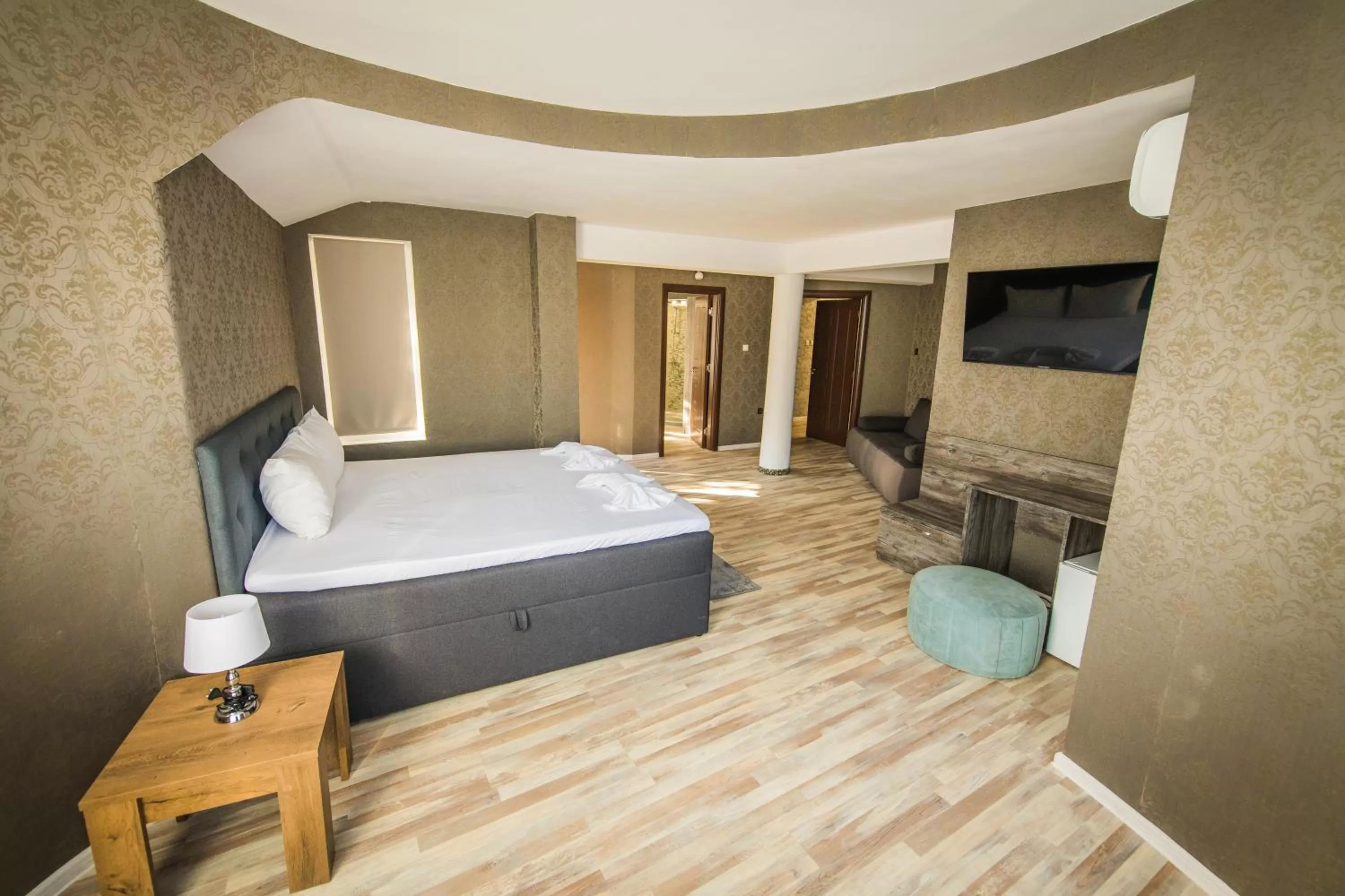 Bed in Vida Family Hotel