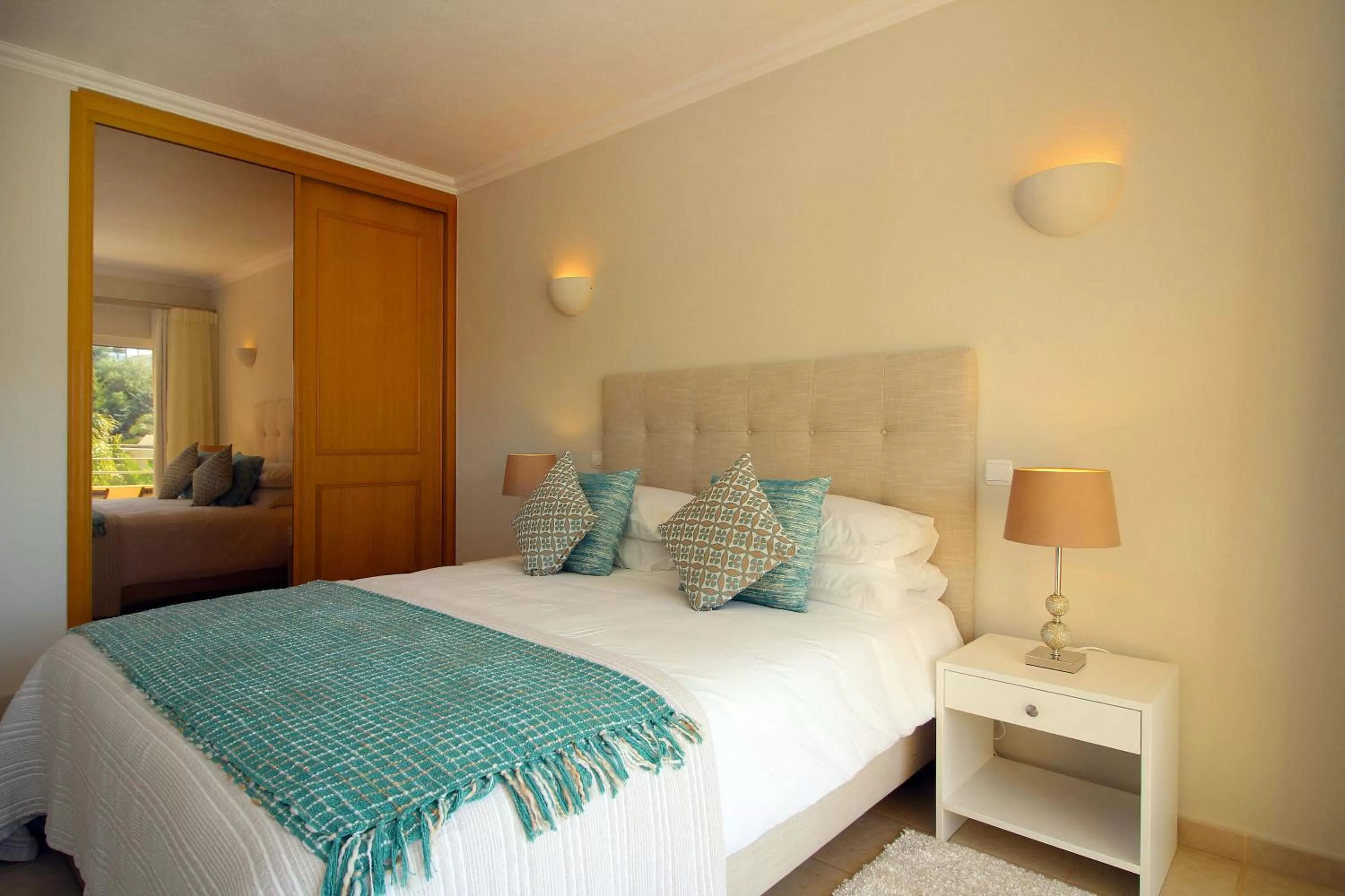 Bed in Vila Castelo Parque