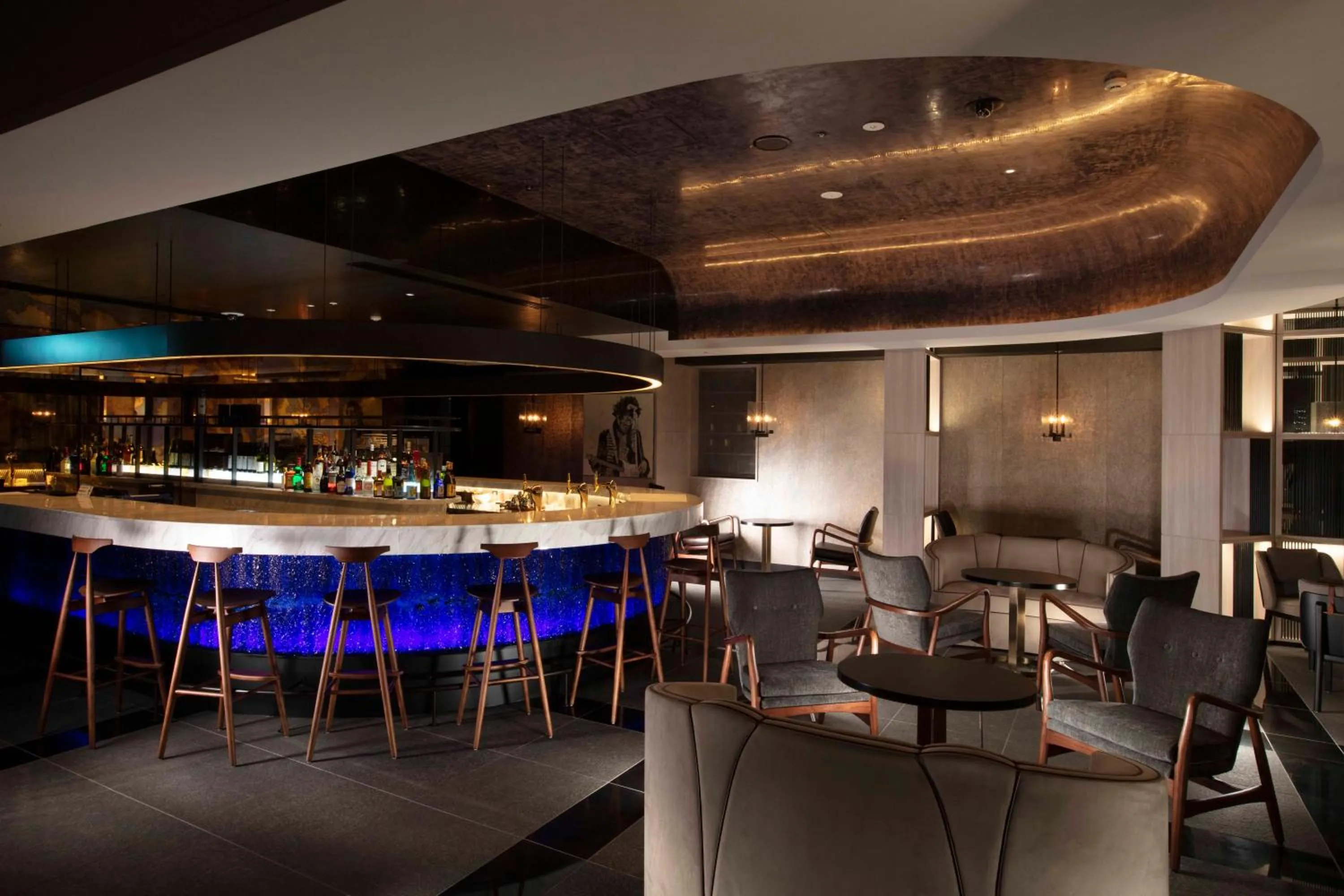 Restaurant/places to eat in Hotel Collective